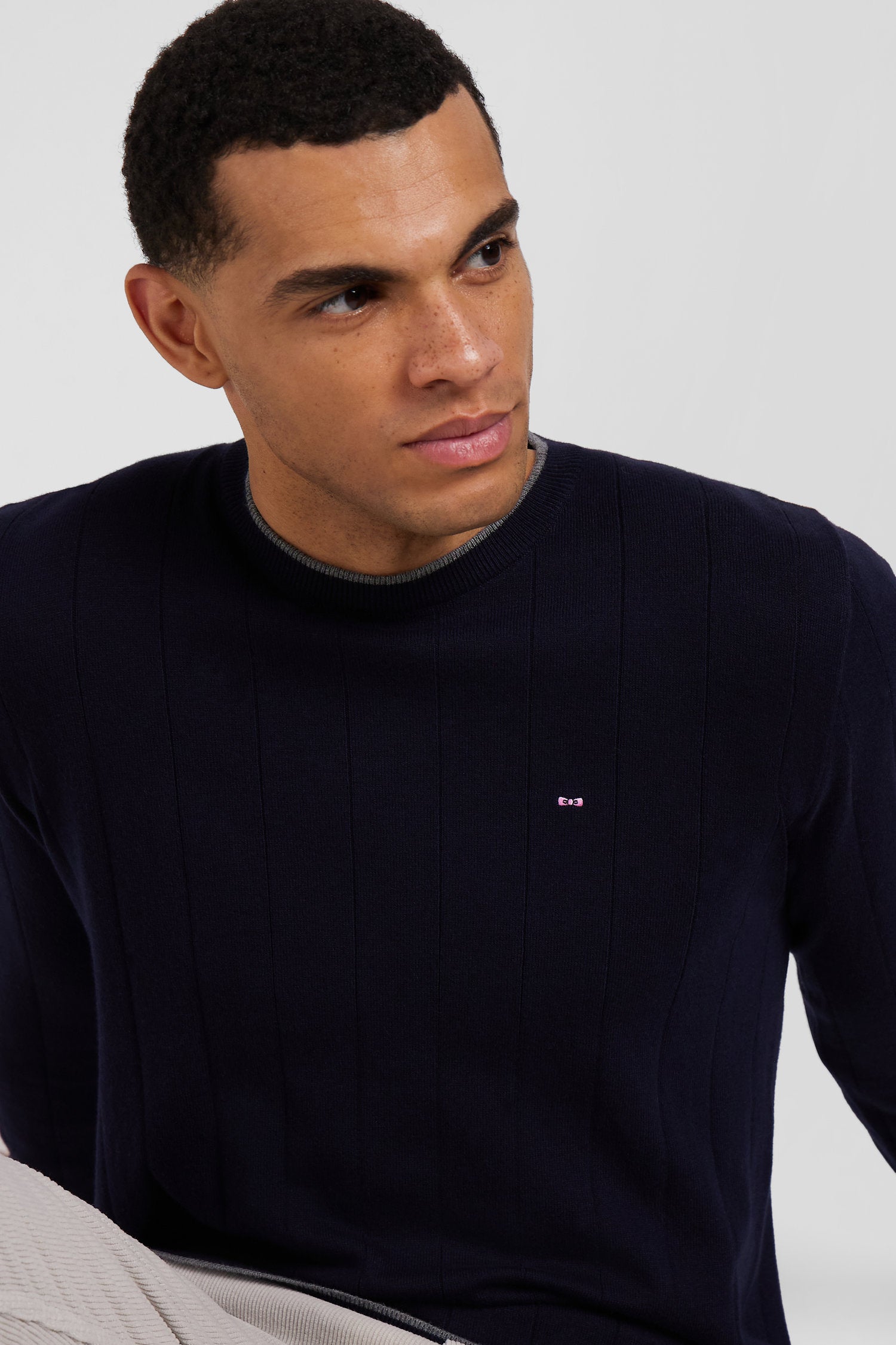 Regular navy blue cotton and cashmere crew neck jumper