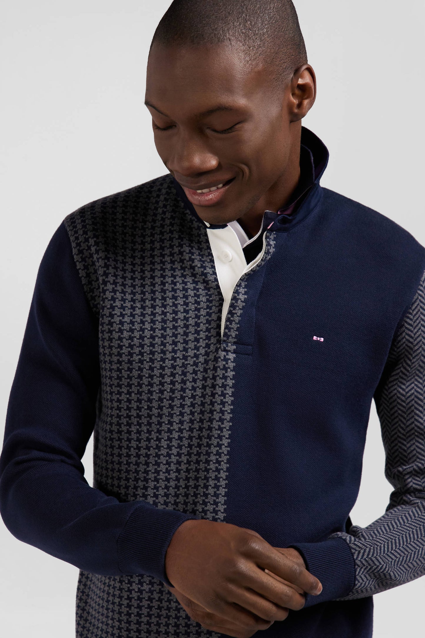 Regular navy blue cotton jumper with houndstooth jacquard and rugby shirt collar