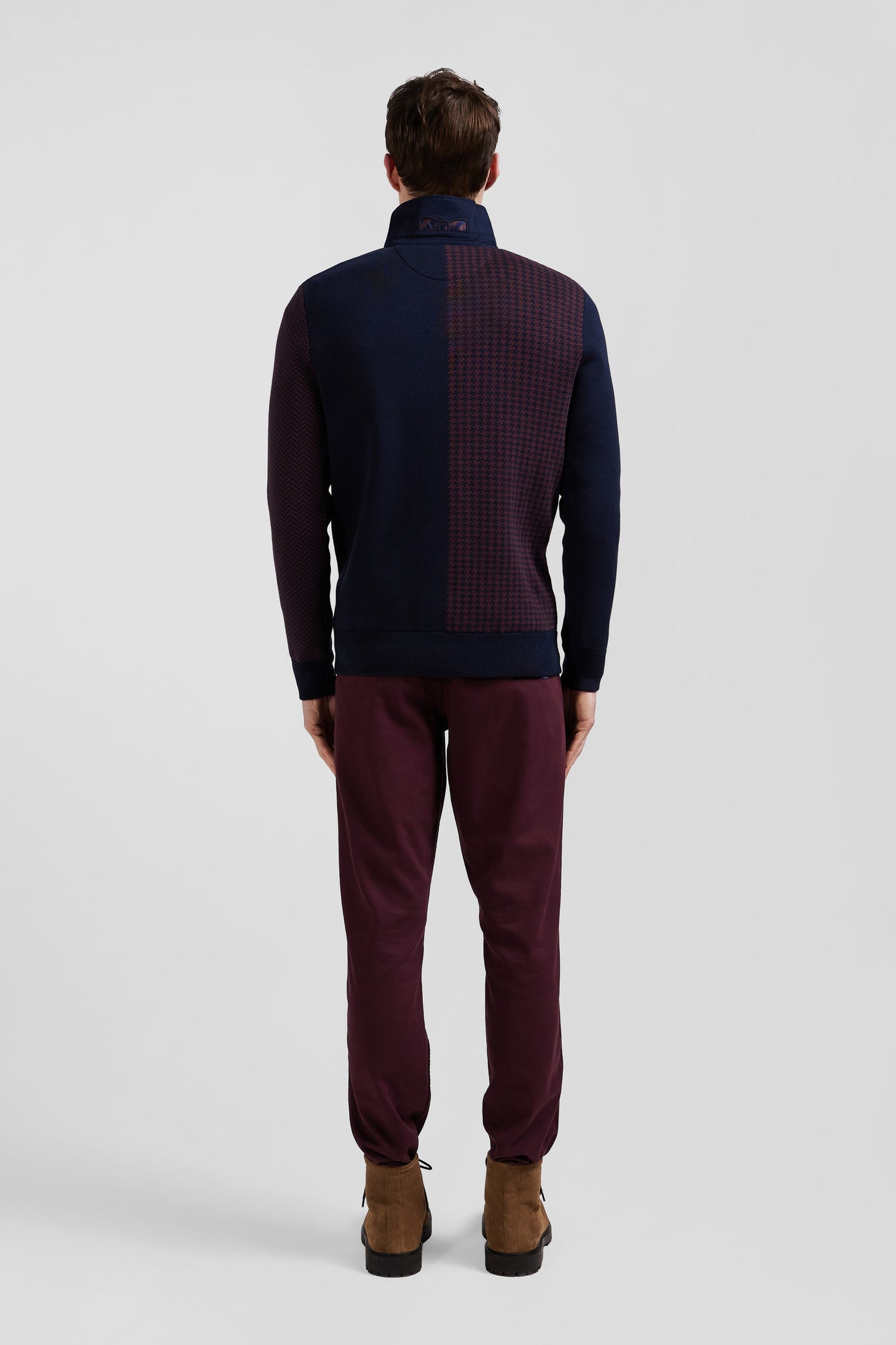 Regular burgundy cotton jumper with houndstooth jacquard and rugby shirt collar