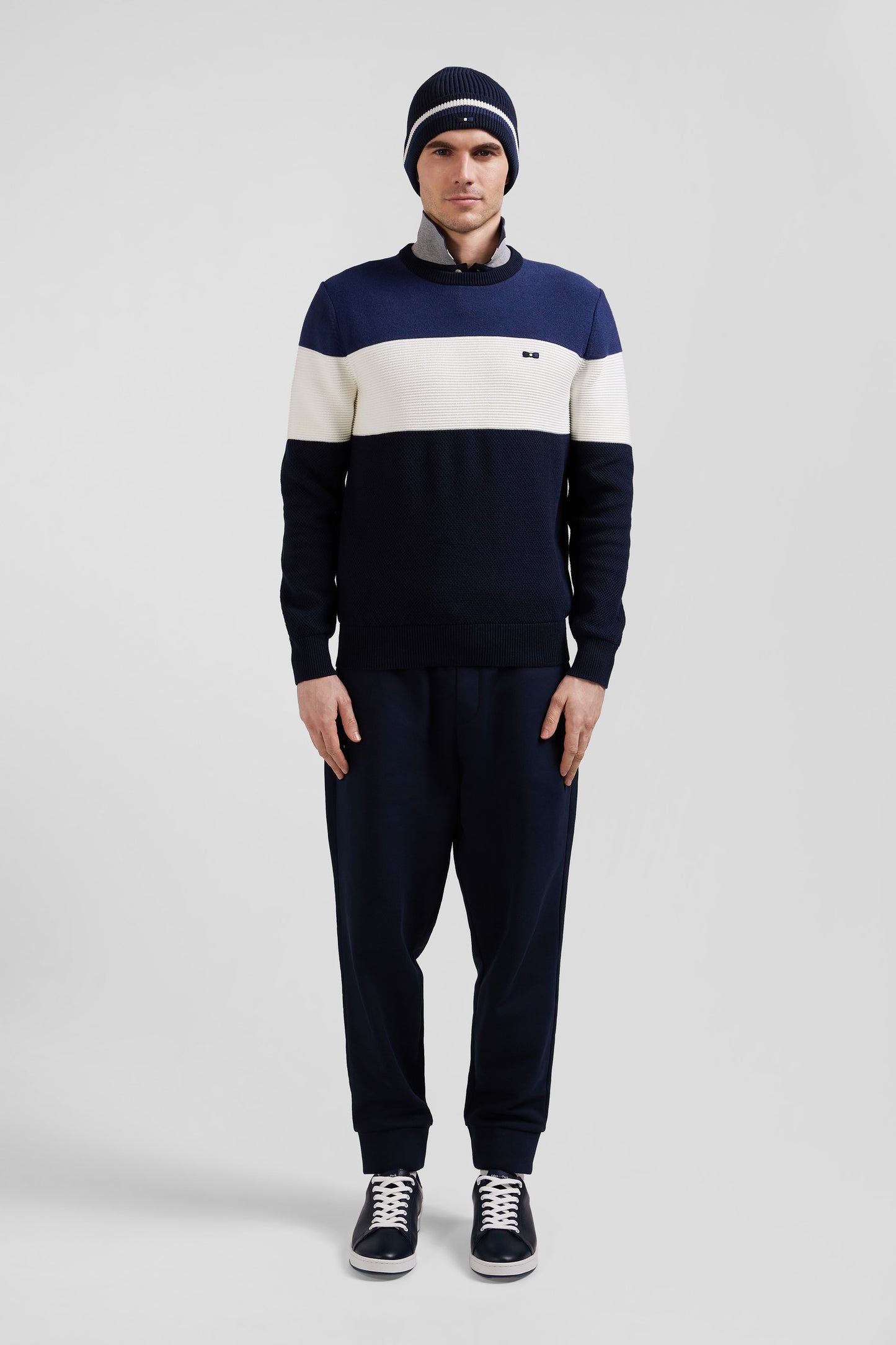 Regular navy and blue cotton crew neck jumper with knit patterns