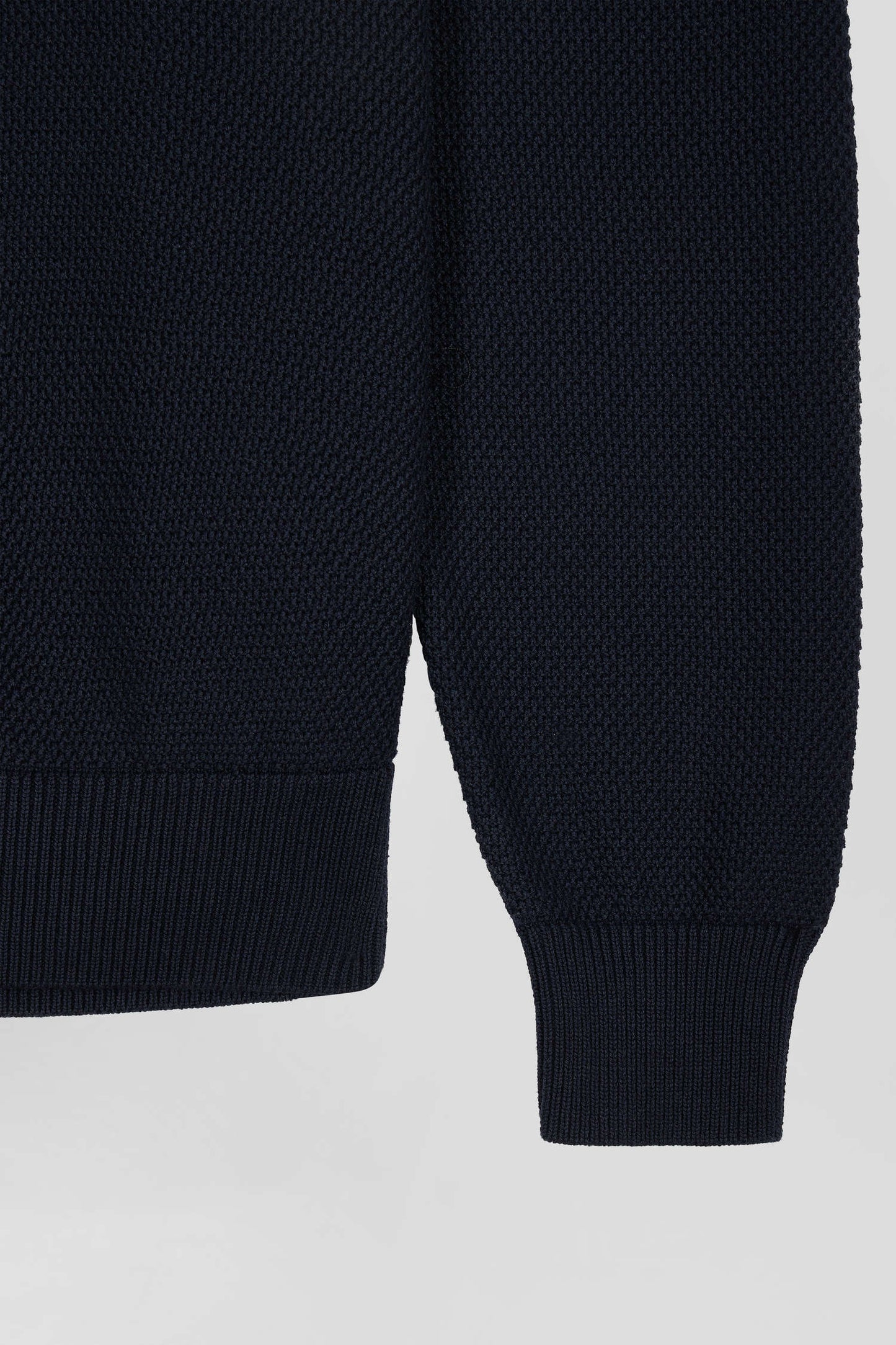 Regular navy and blue cotton crew neck jumper with knit patterns