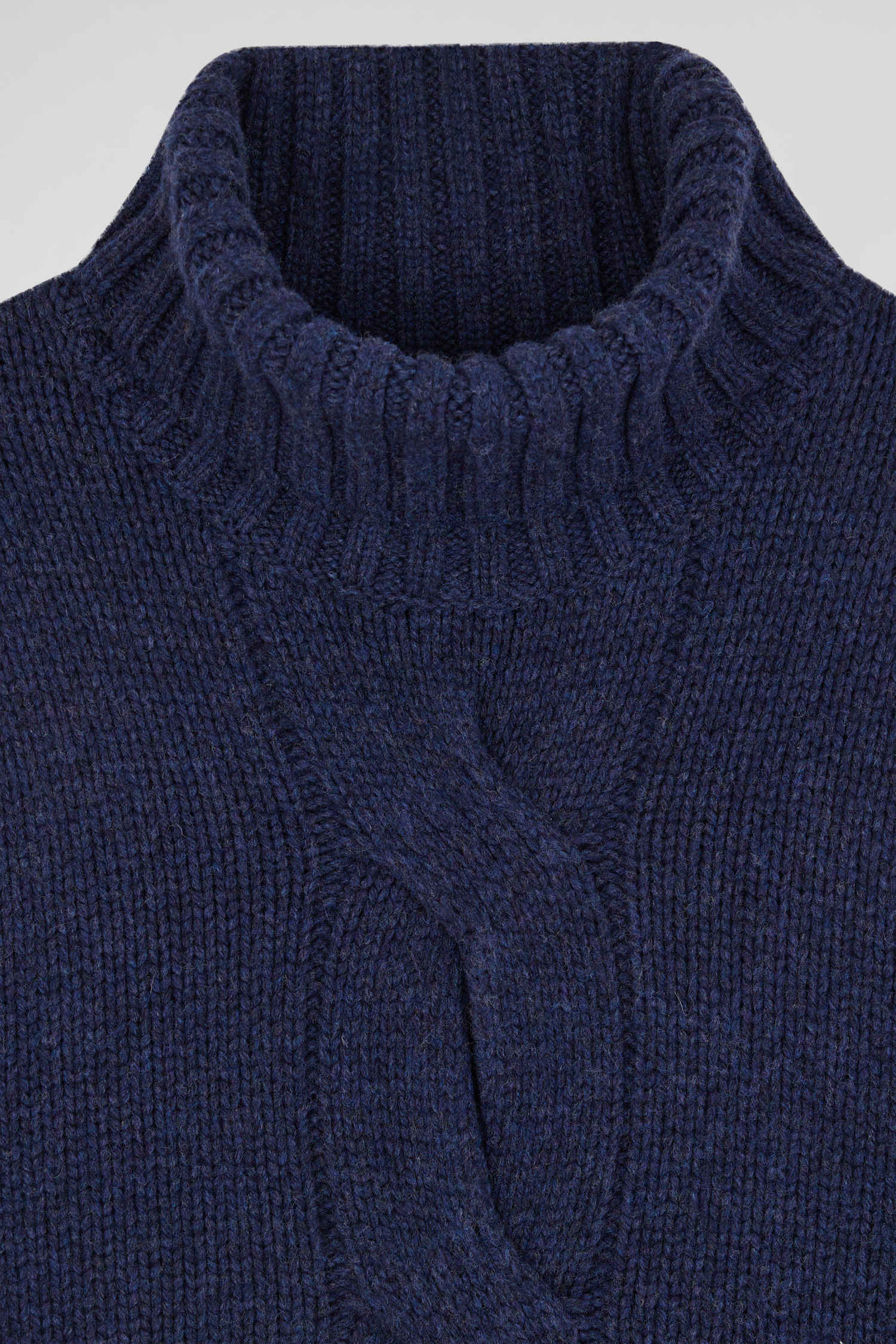 Regular navy virgin wool and recycled polyamide turtleneck jumper with 3D knitting