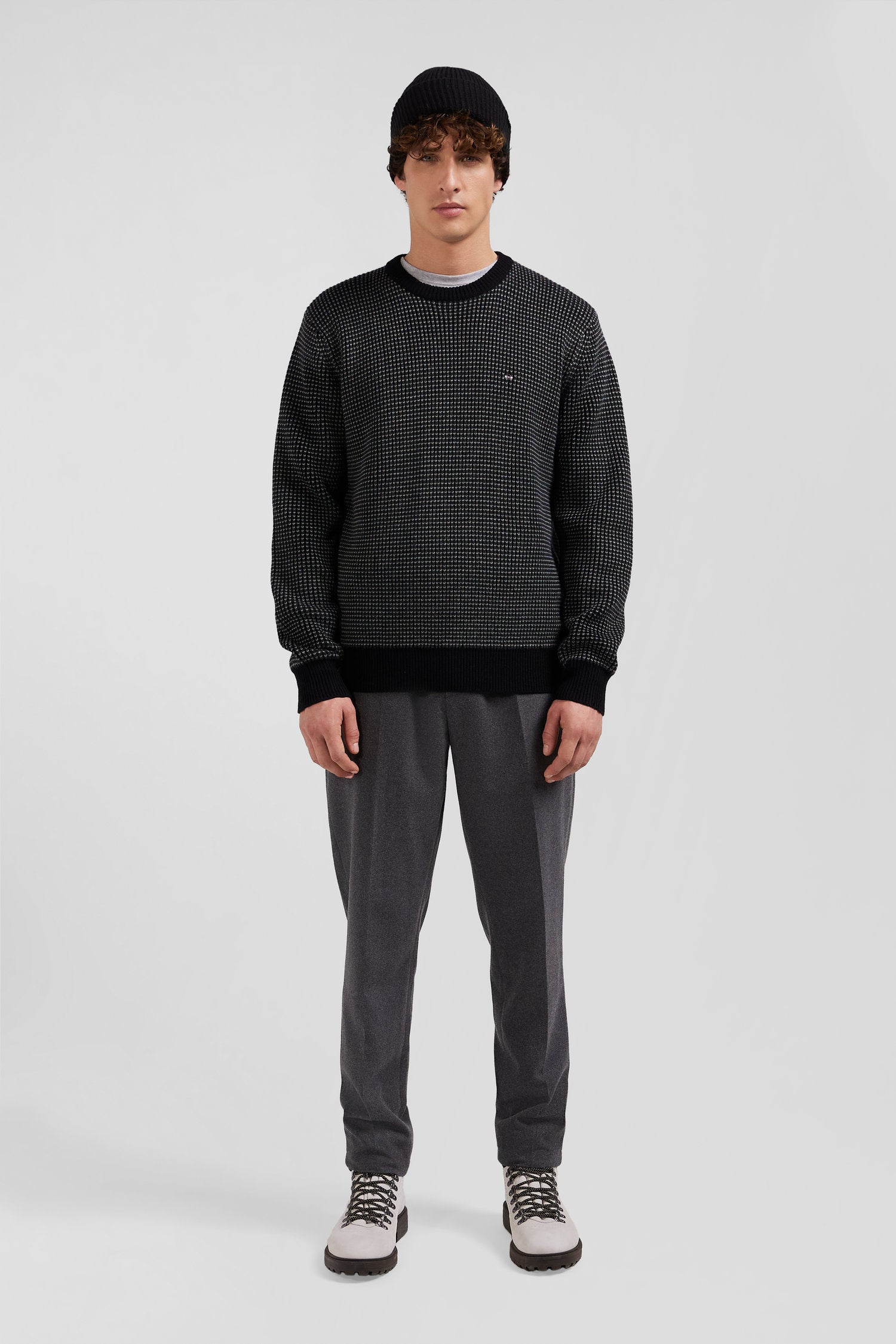 Regular black wool and cotton crew neck jumper