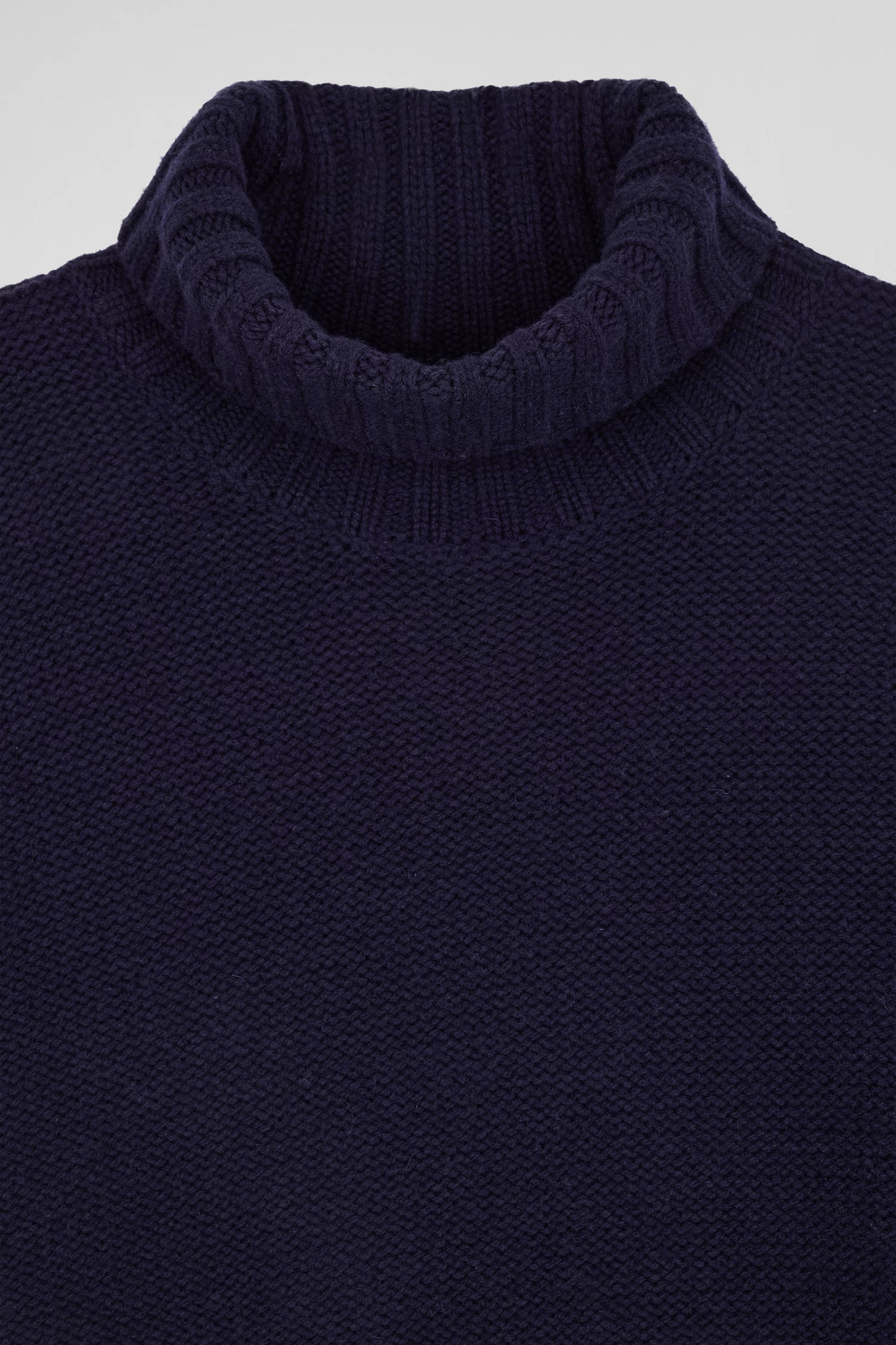 Oversize navy blue wool blend turtleneck jumper