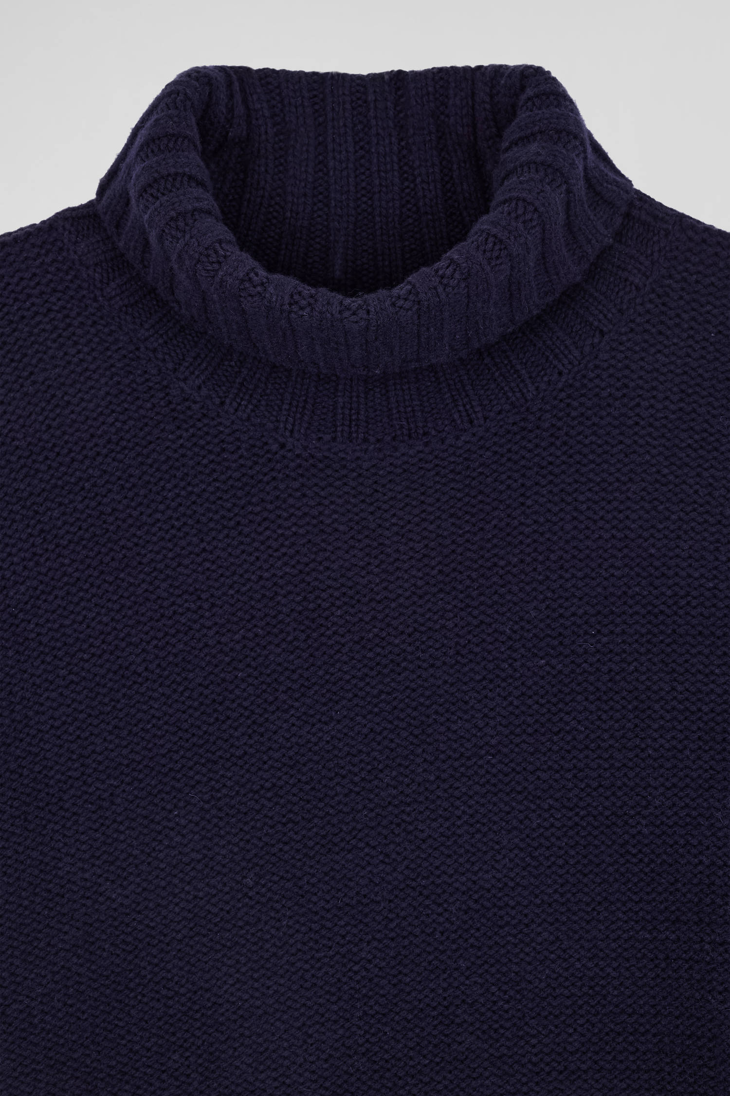 Oversize navy blue wool blend turtleneck jumper