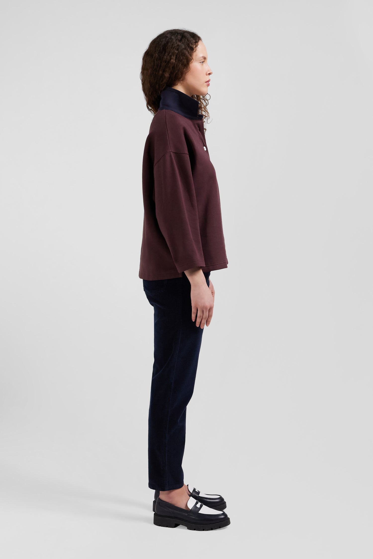 Relaxed burgundy cotton sweatshirt with rugby shirt collar