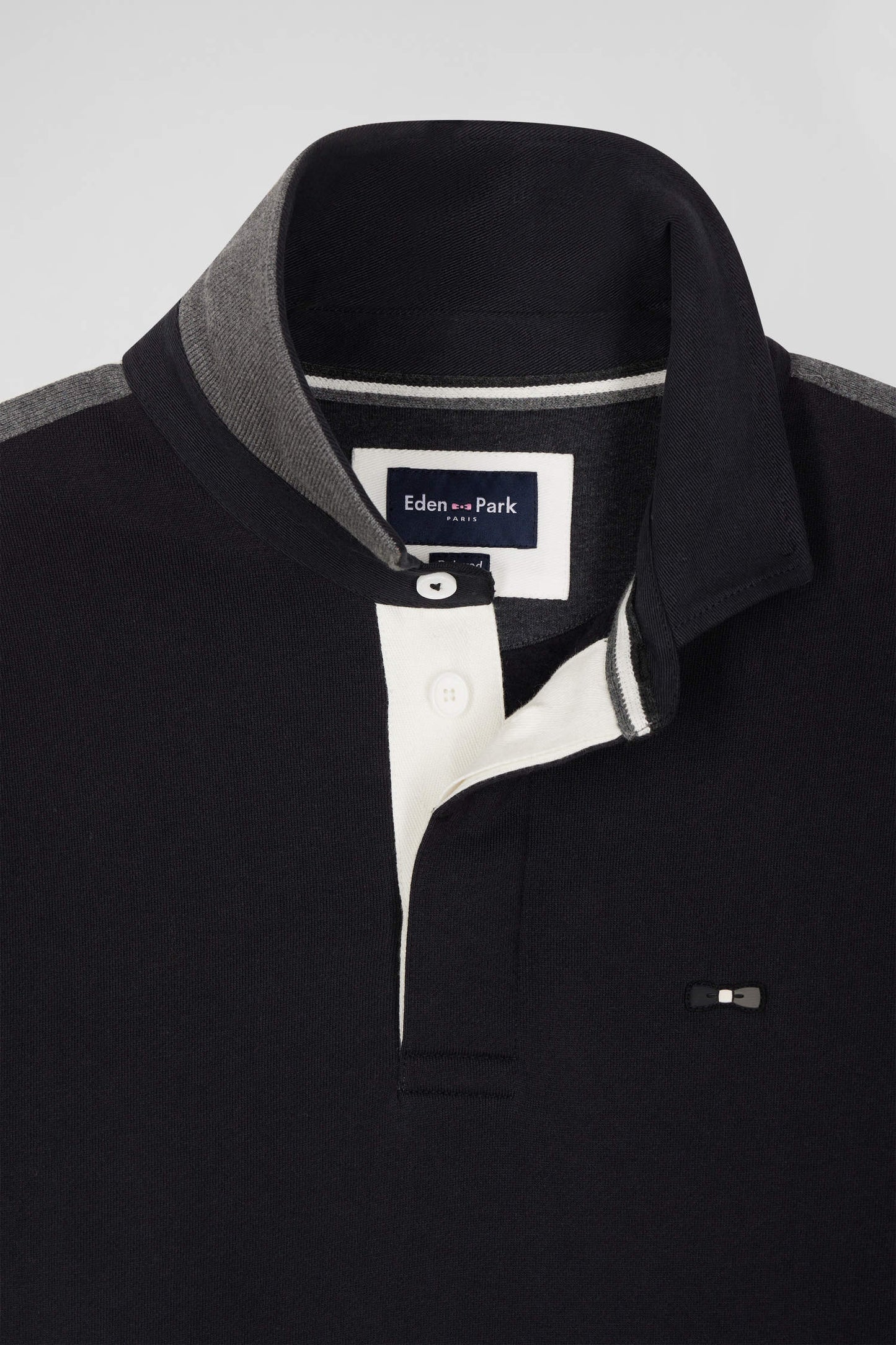 Relaxed black cotton sweatshirt with rugby shirt collar