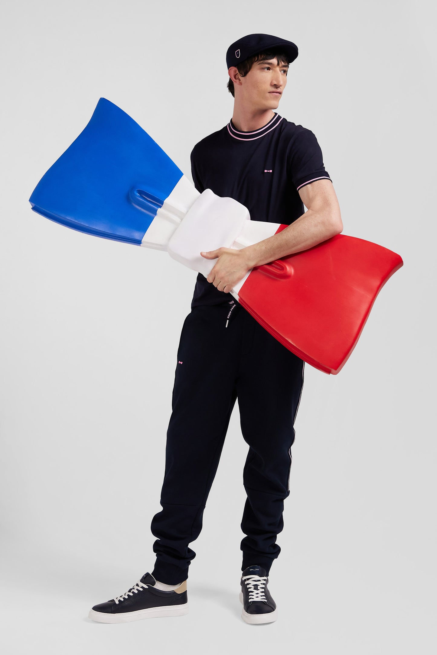 Slim navy blue short-sleeved cotton T-shirt with Eden Park ribs