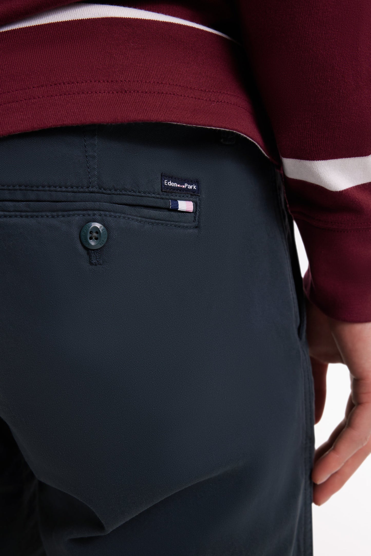 Pleatless chino pants in bottle-green stretch cotton