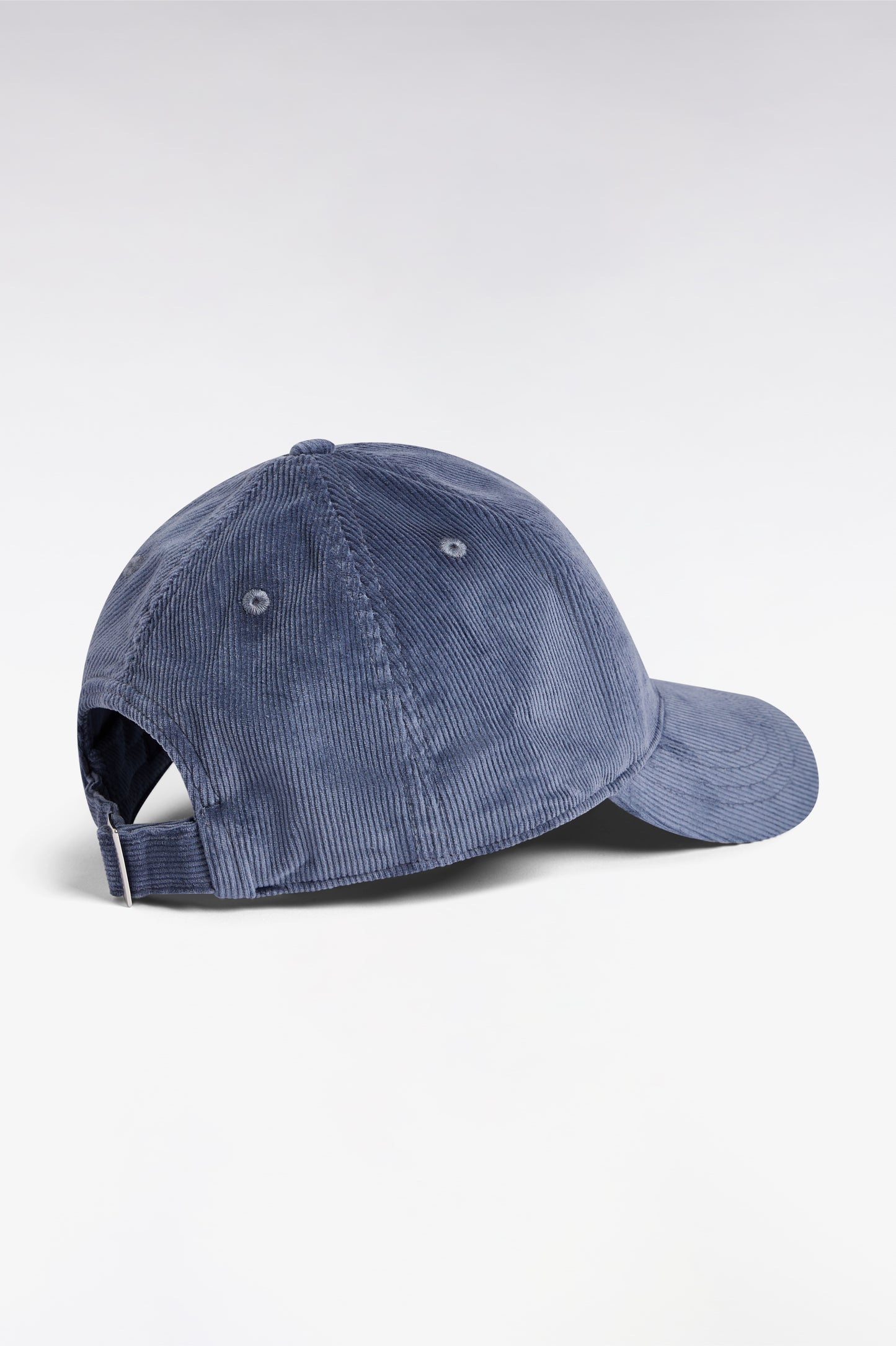 Grey-blue corduroy cap