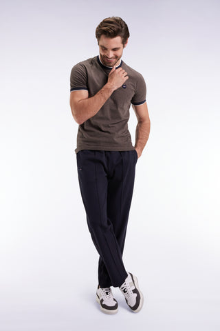 Navy brushed fleece jogging suit with piping and front pleats, straight cut