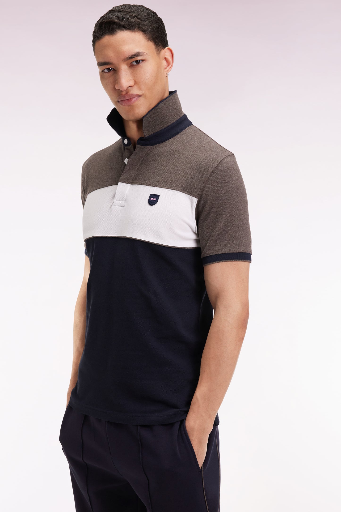 Three-tone short-sleeved polo shirt in brown stretch cotton piqué, slim fit