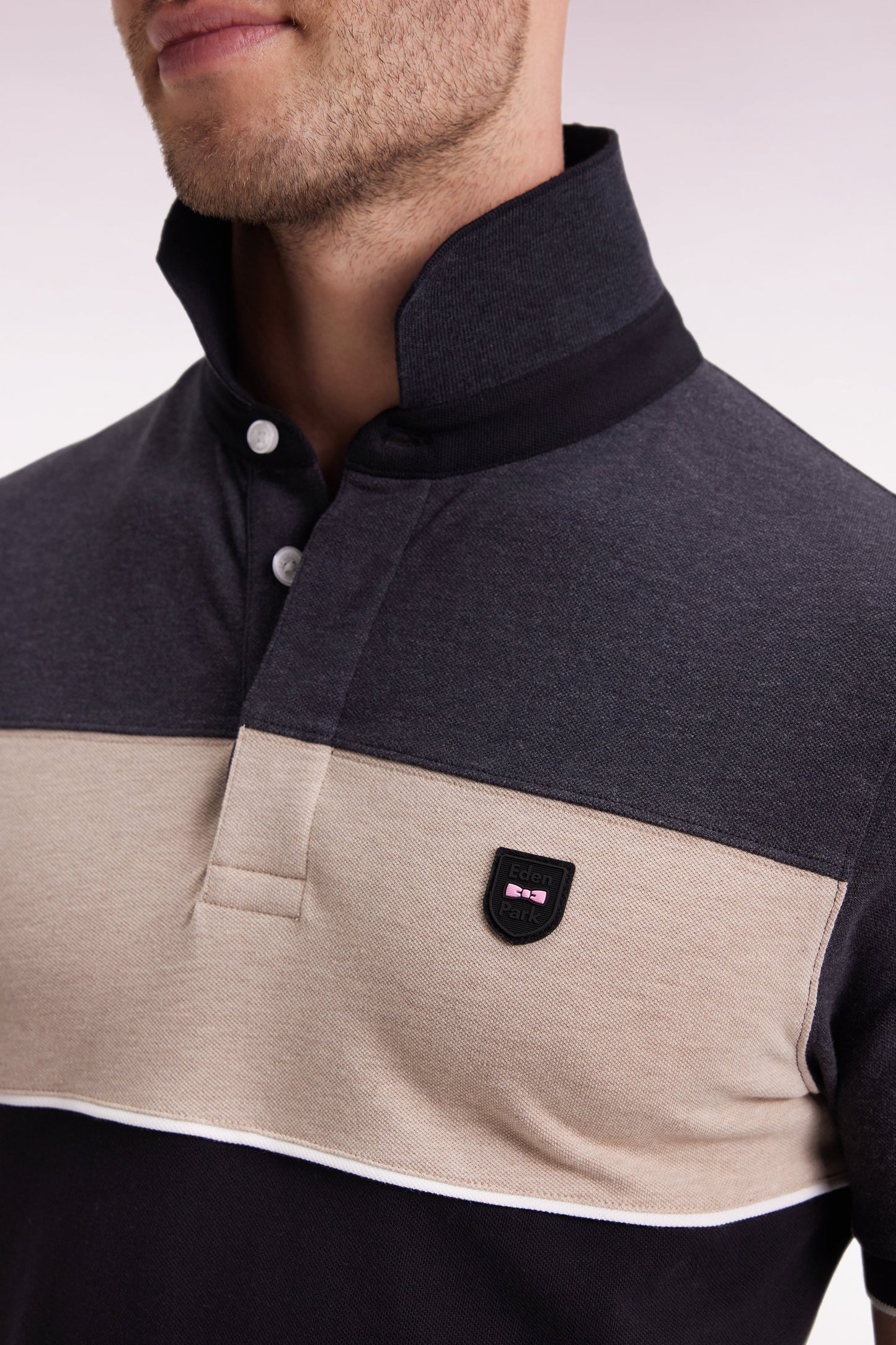 Three-tone short-sleeved polo shirt in grey stretch cotton piqué with slim fit