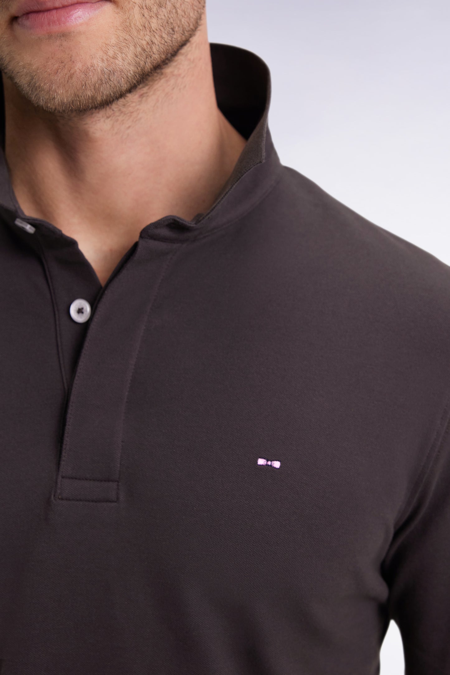 Long-sleeved polo shirt in brown stretch cotton, slim fit