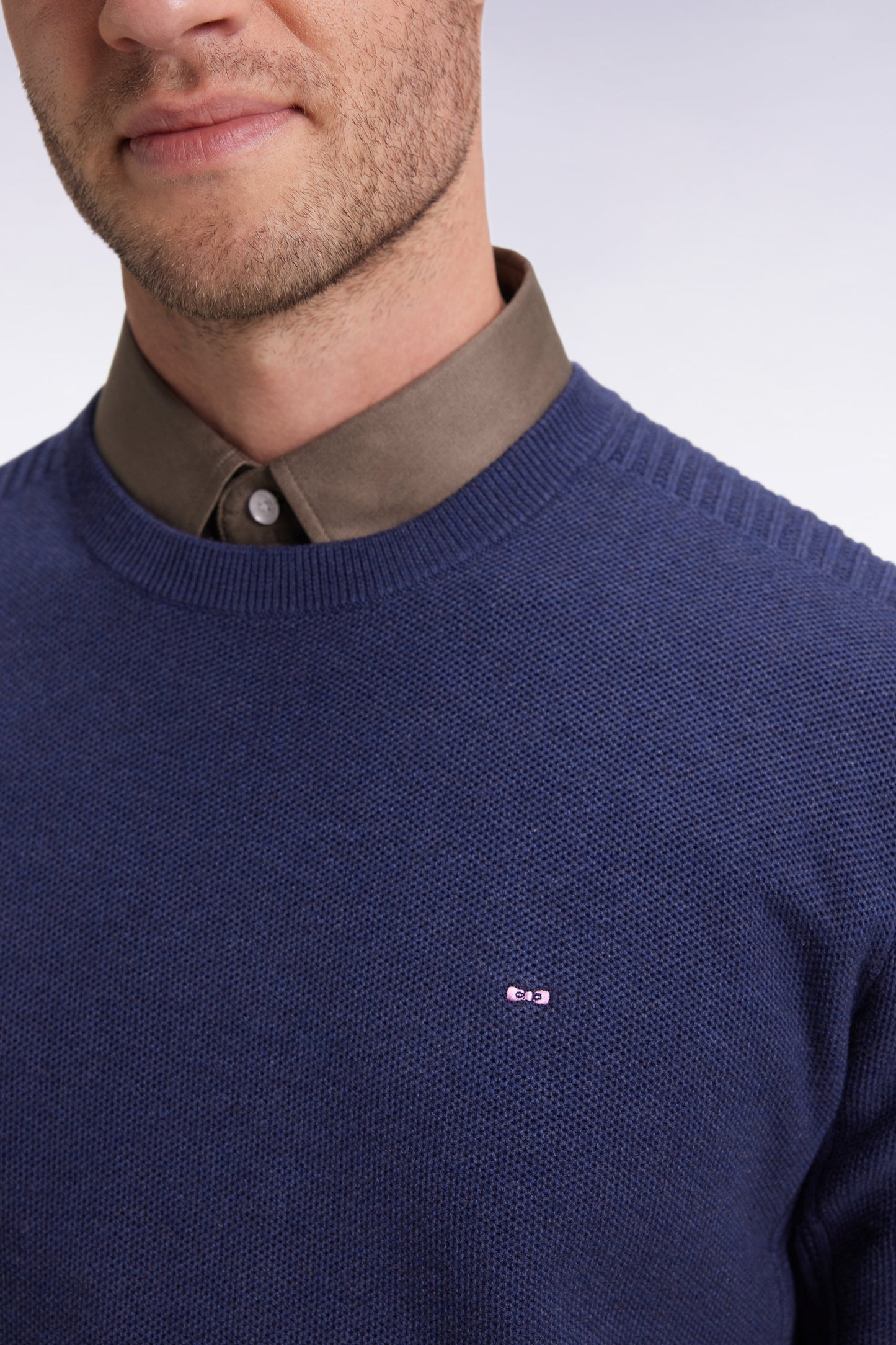 Pull col rond en coton nid d'abeille marine