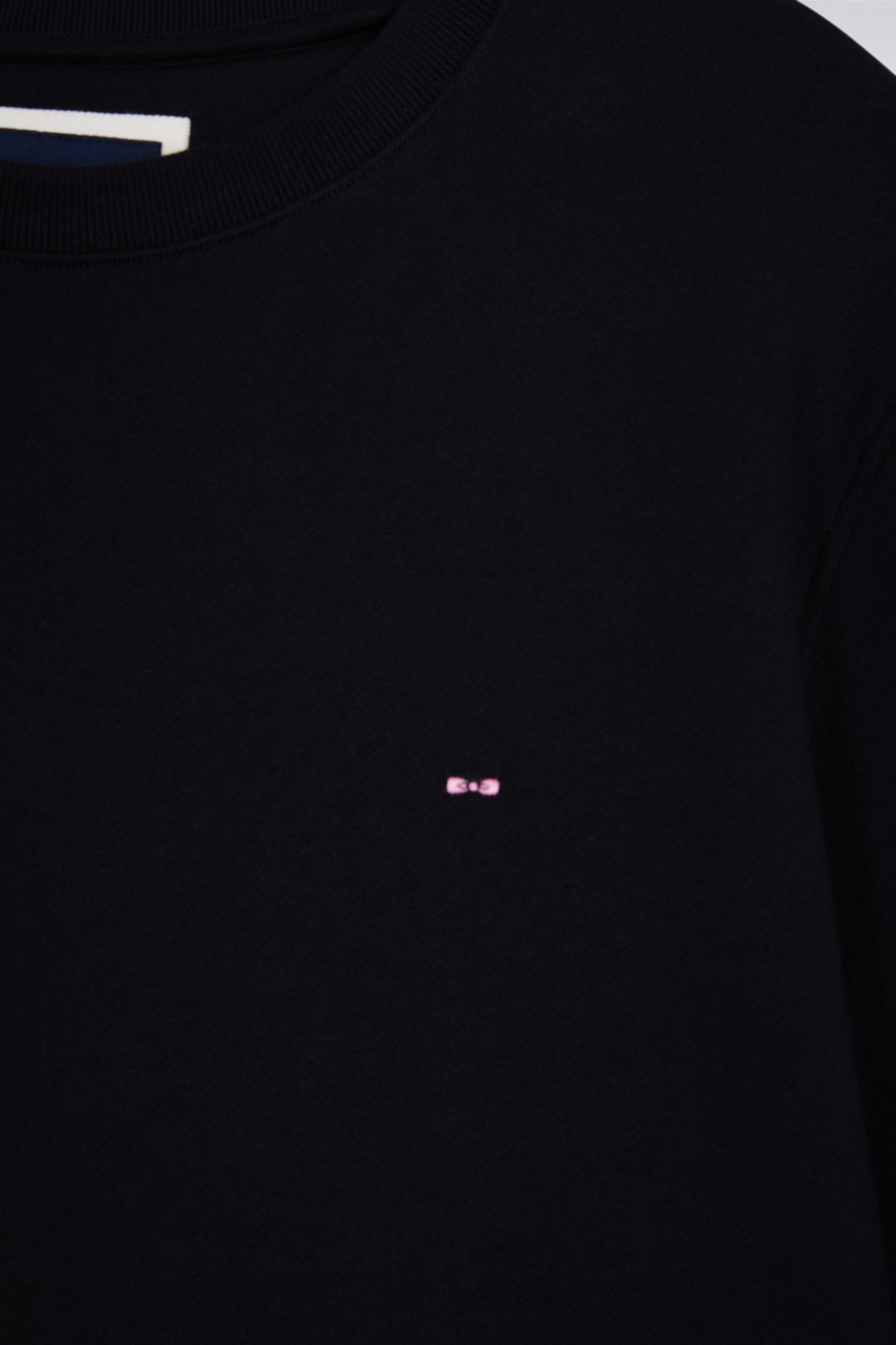 Black cotton round-neck sweatshirt, straight cut