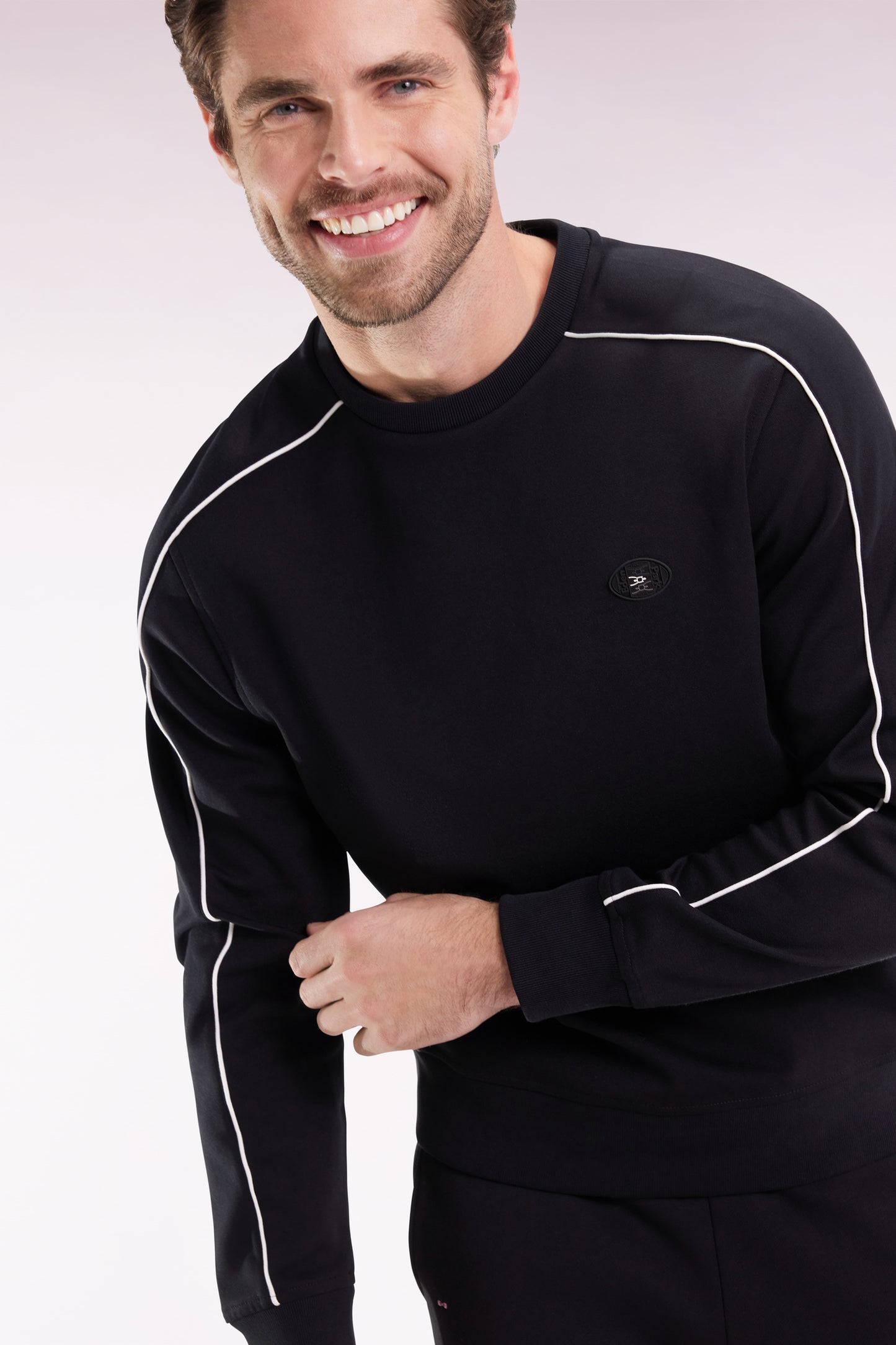 Black fleece sweatshirt with colored piping