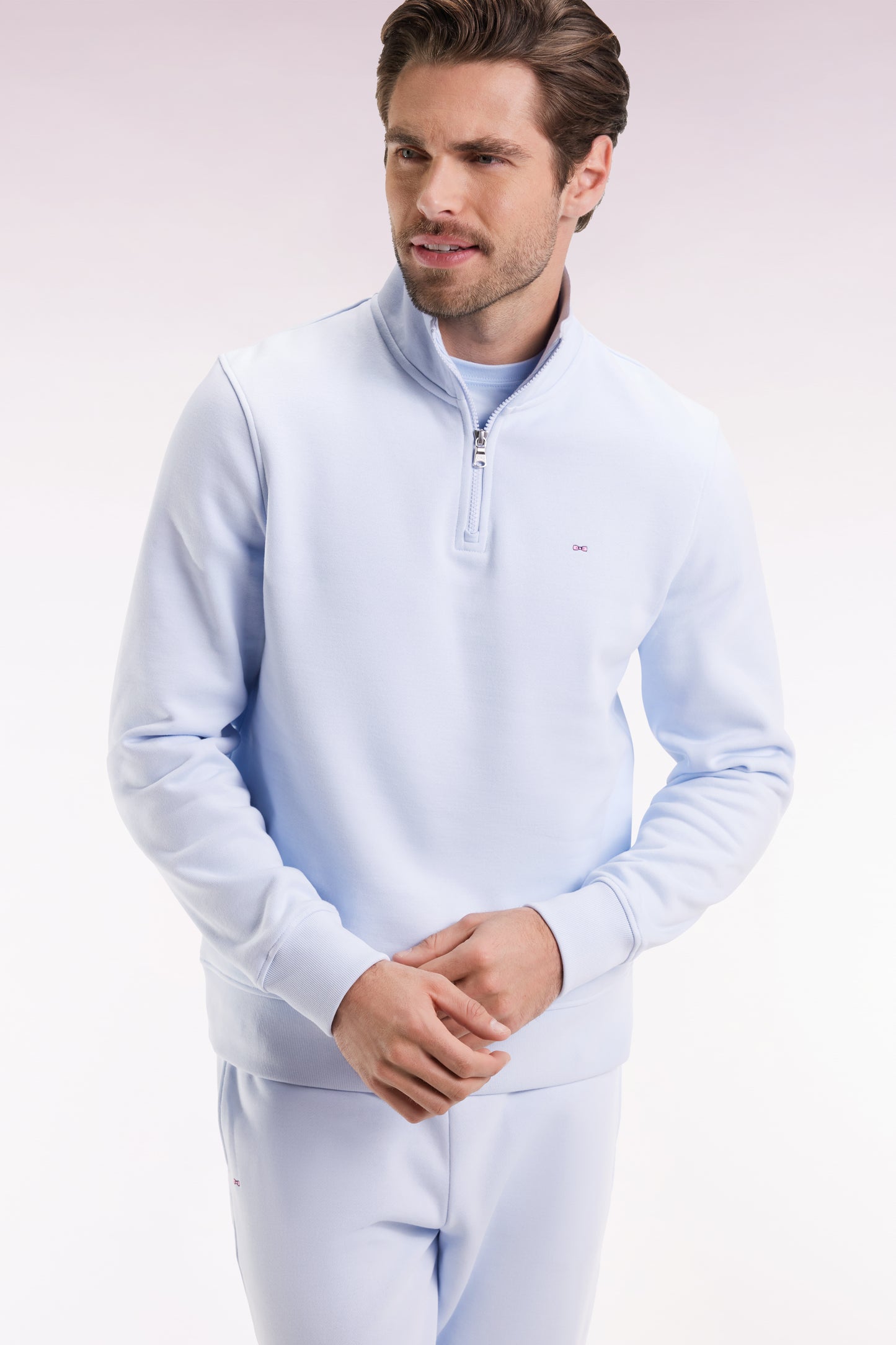 High-neck zip-up sweatshirt in sky cotton fleece