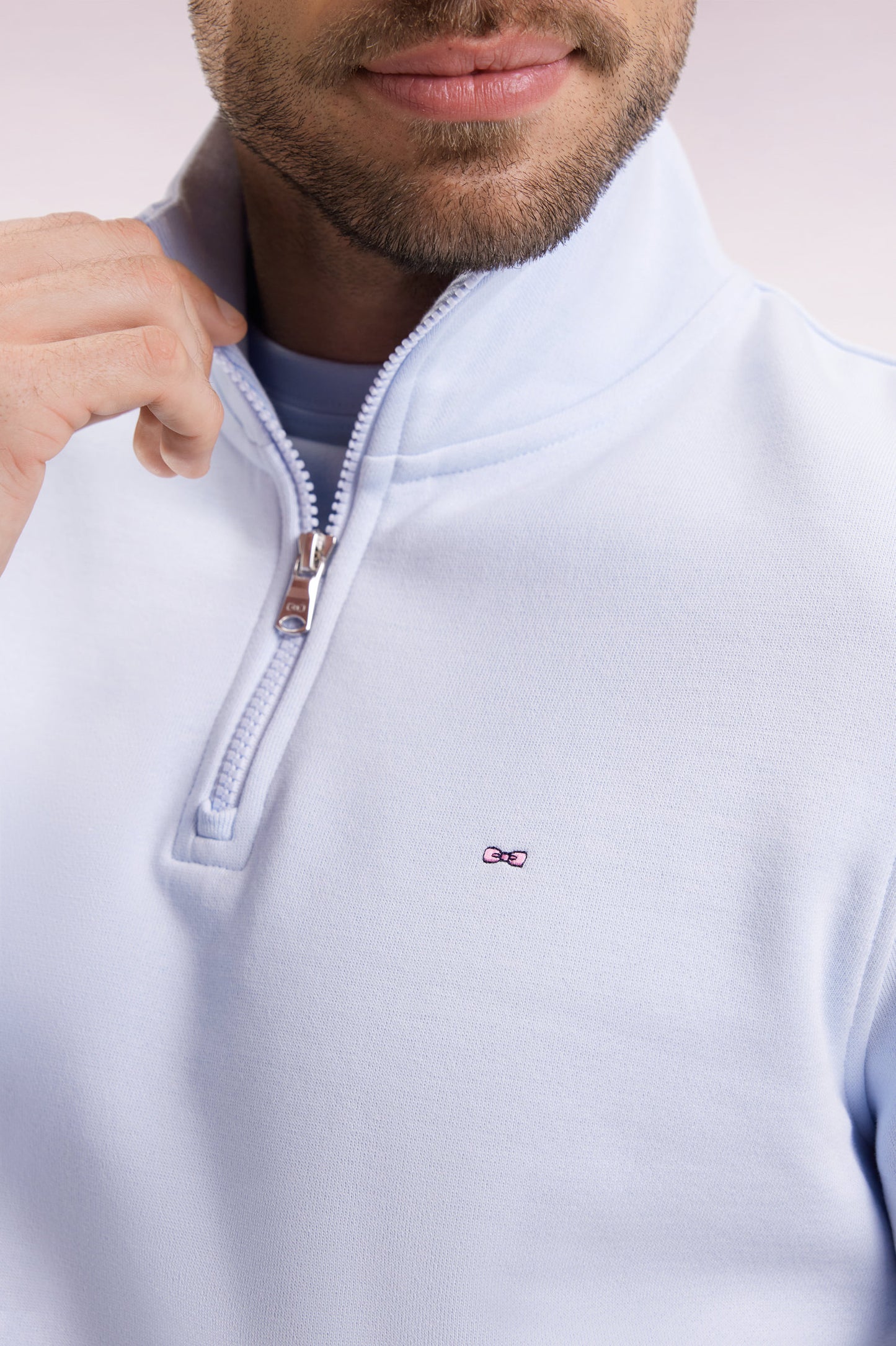 High-neck zip-up sweatshirt in sky cotton fleece