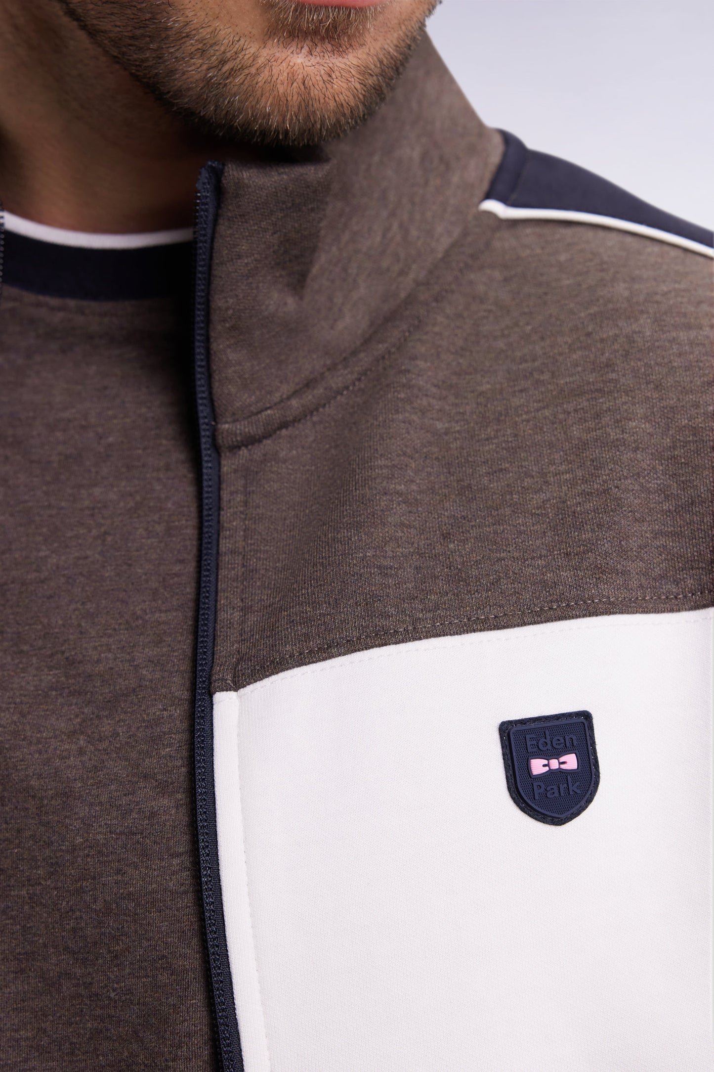 Two-material zip-up sweatshirt in brown quilted nylon