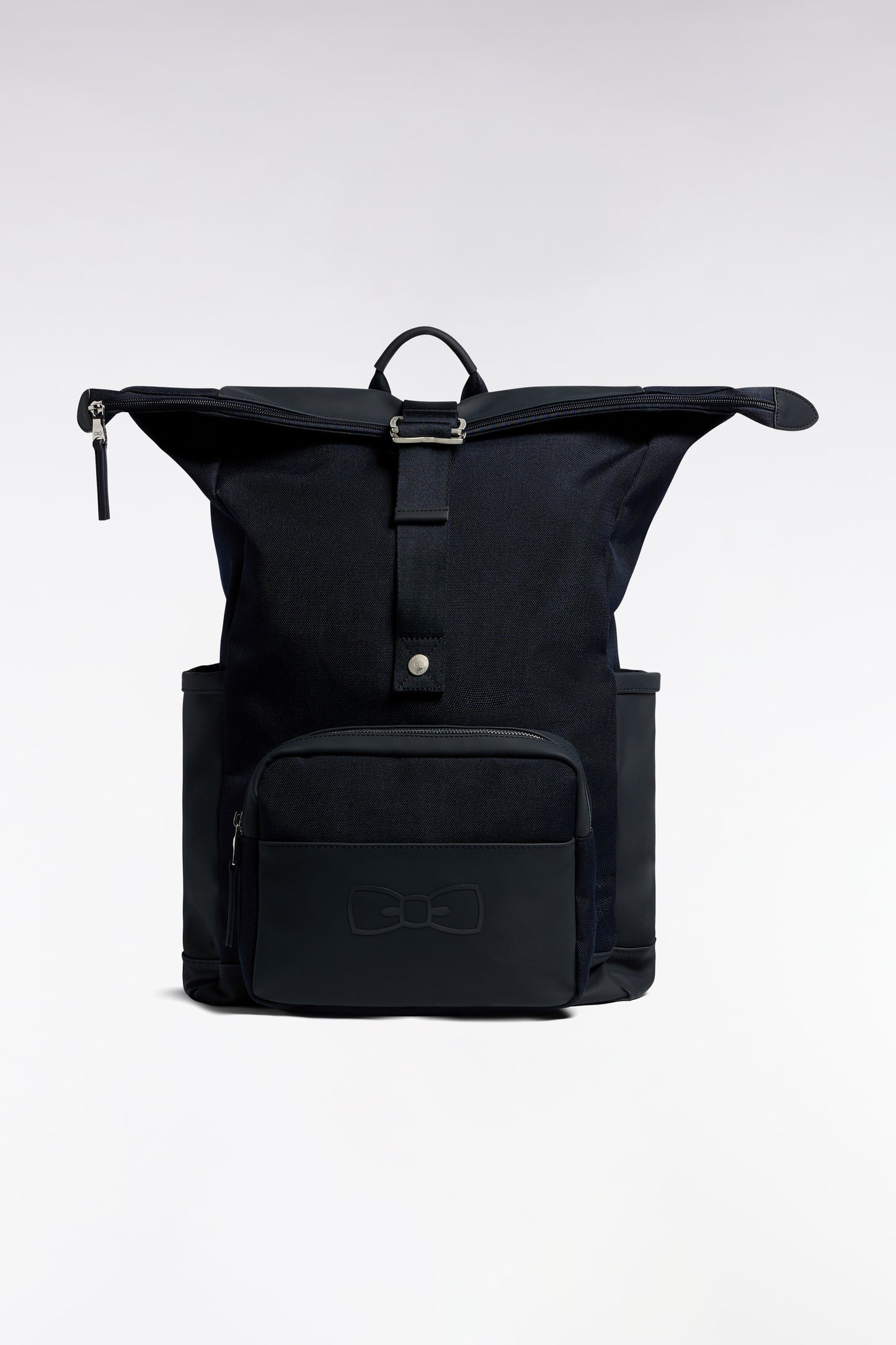 Sac à dos en nylon et gomme marine