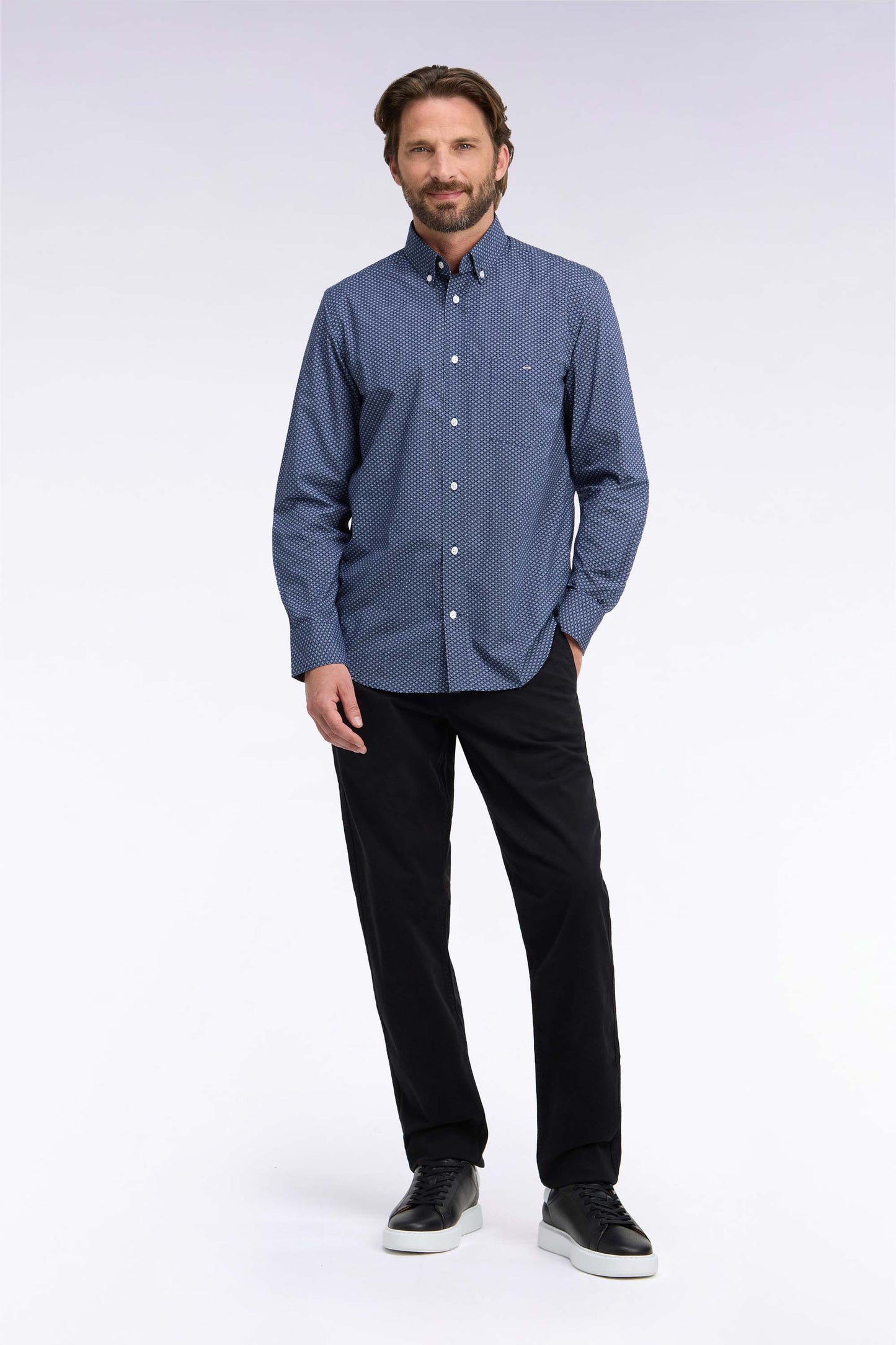 Pantalon chino sans plis en gabardine de coton stretch noir