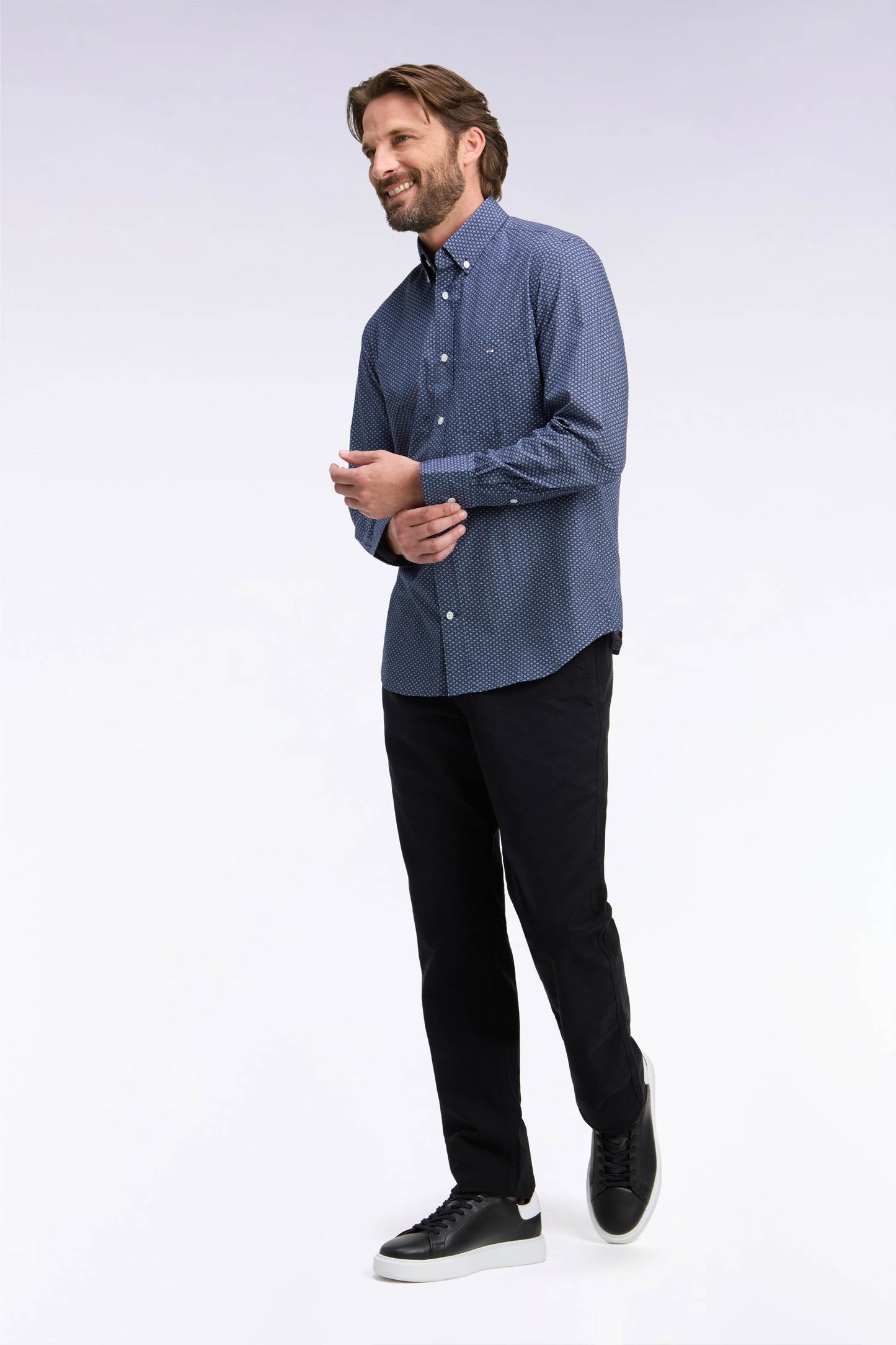 Pantalon chino sans plis en gabardine de coton stretch noir