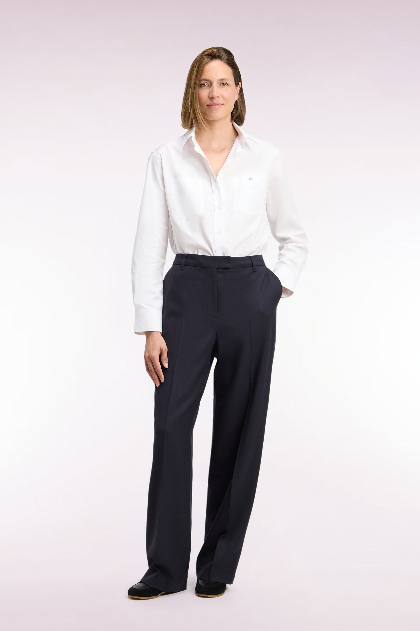 Pantalon tailleur en maille stretch marine coupe droite