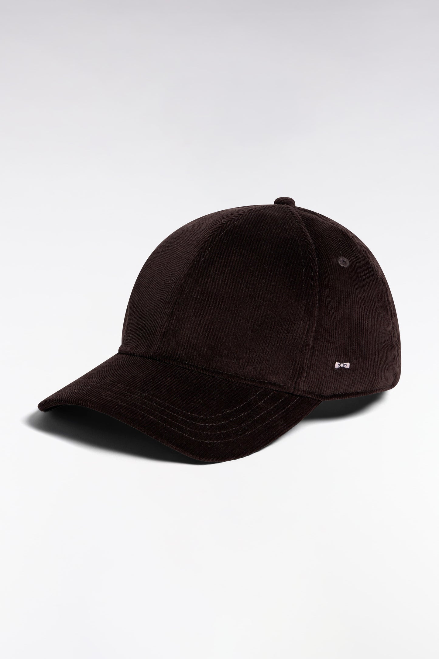 Casquette en velours côtelé marron