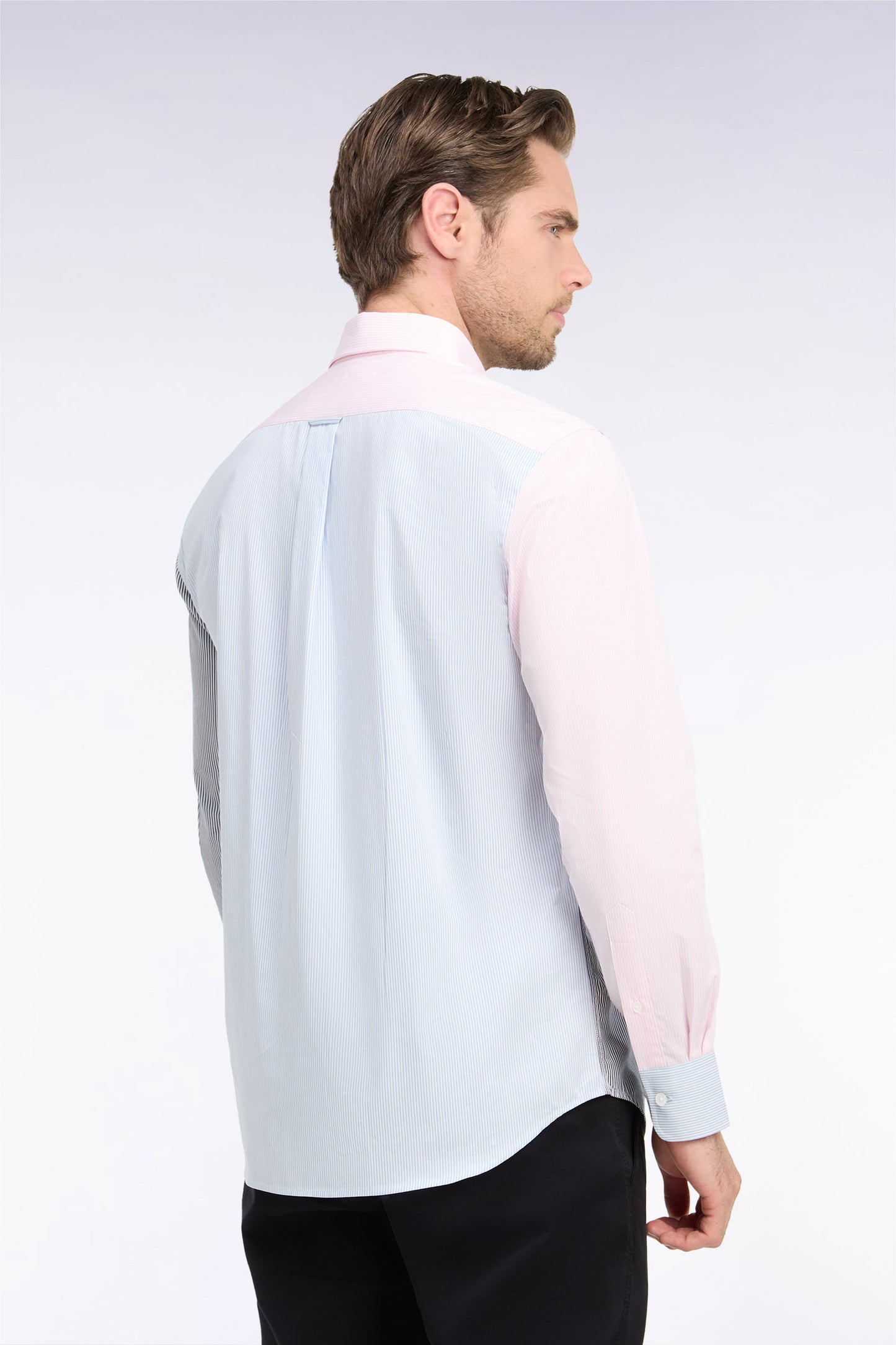 Chemise rayée en coton tricolore coupe droite