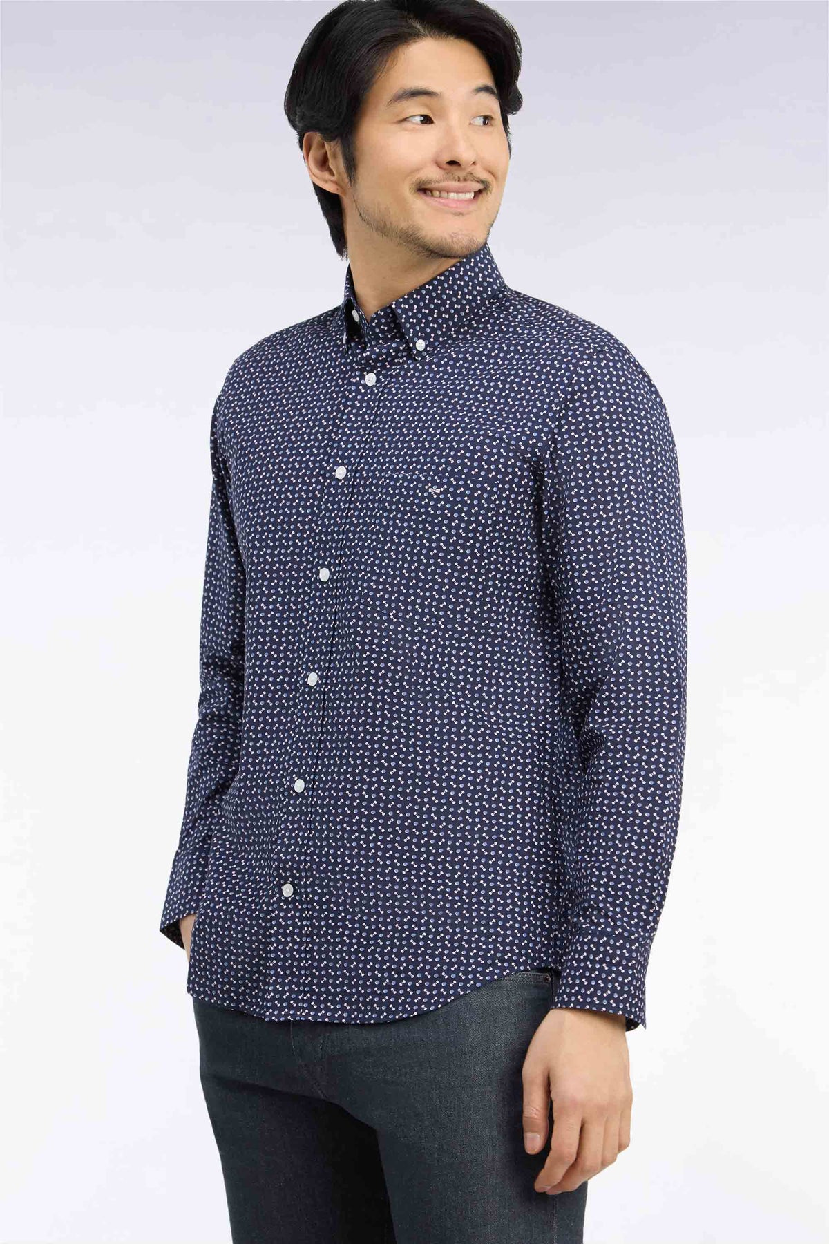 Navy cotton poplin shirt with blue micro-patterns, straight cut