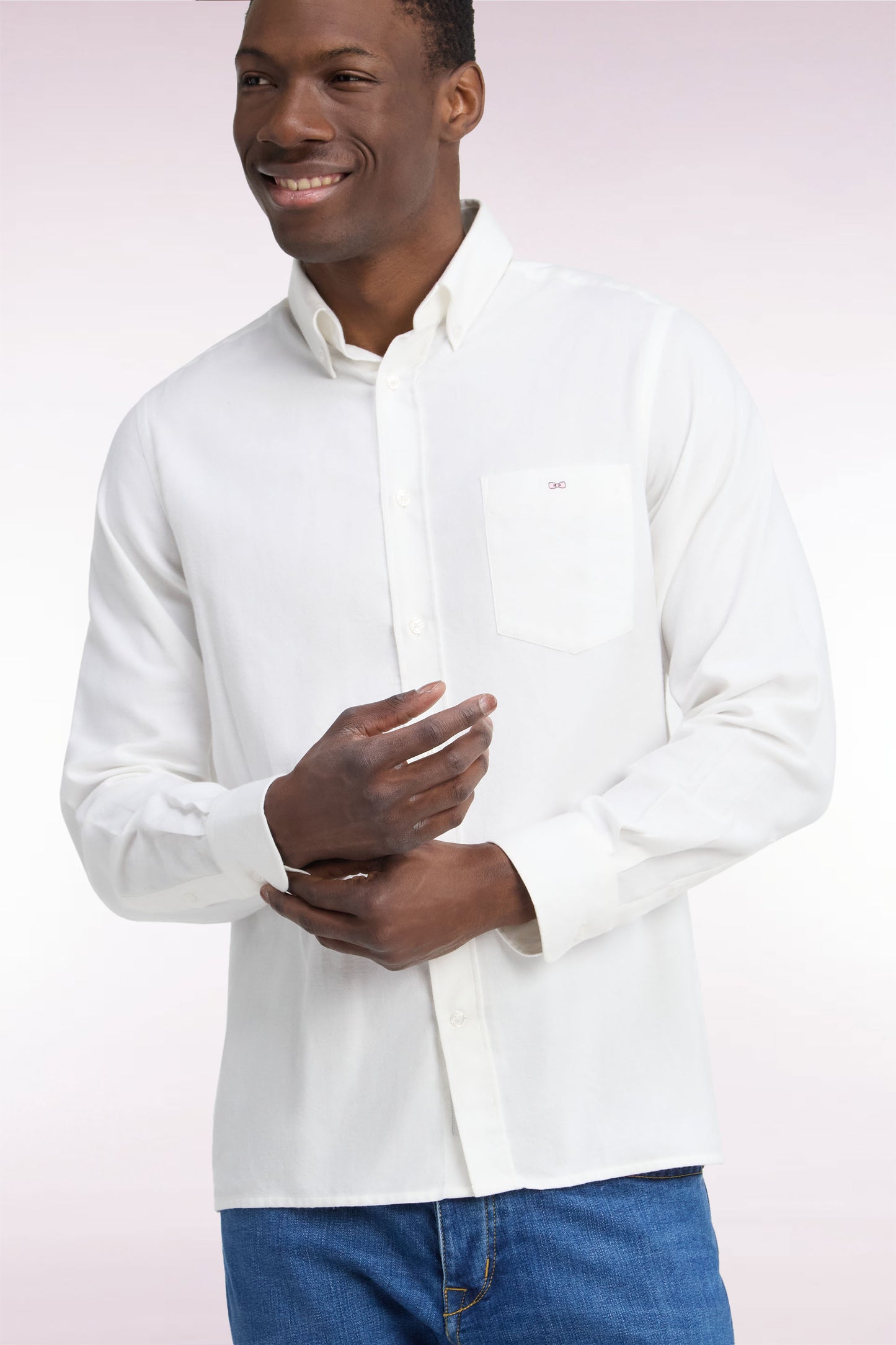 Chemise unie en coton ivoire coupe droite
