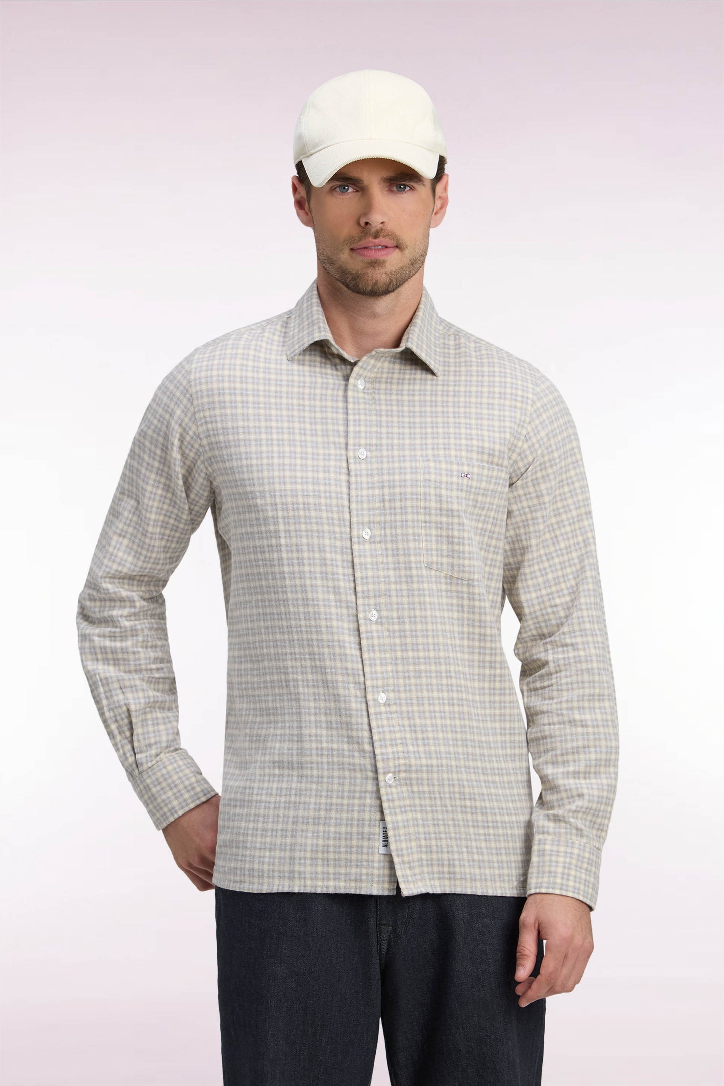 Chemise en coton à carreaux écrue coupe droite