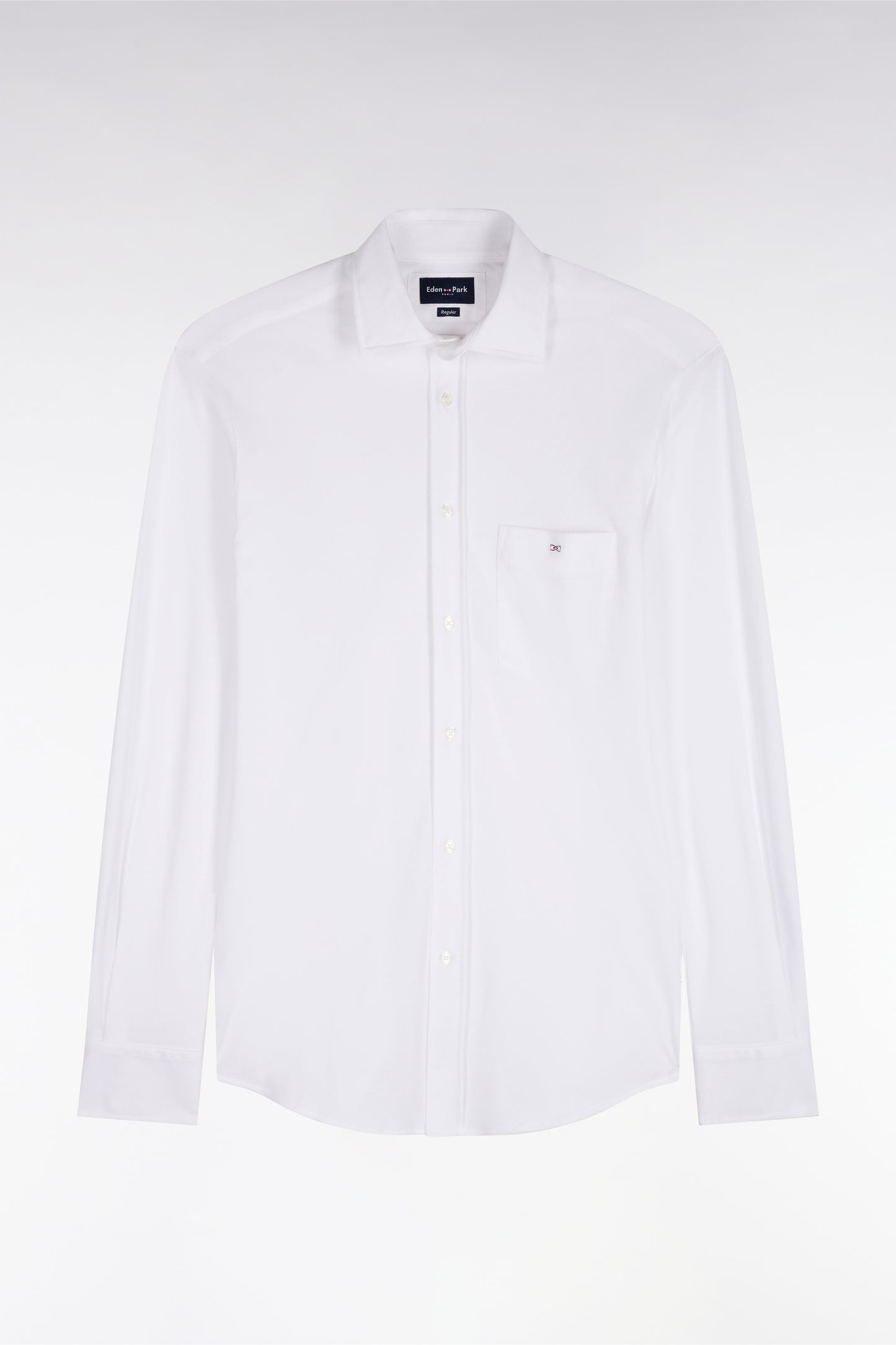 Chemise unie en coton blanc coupe droite