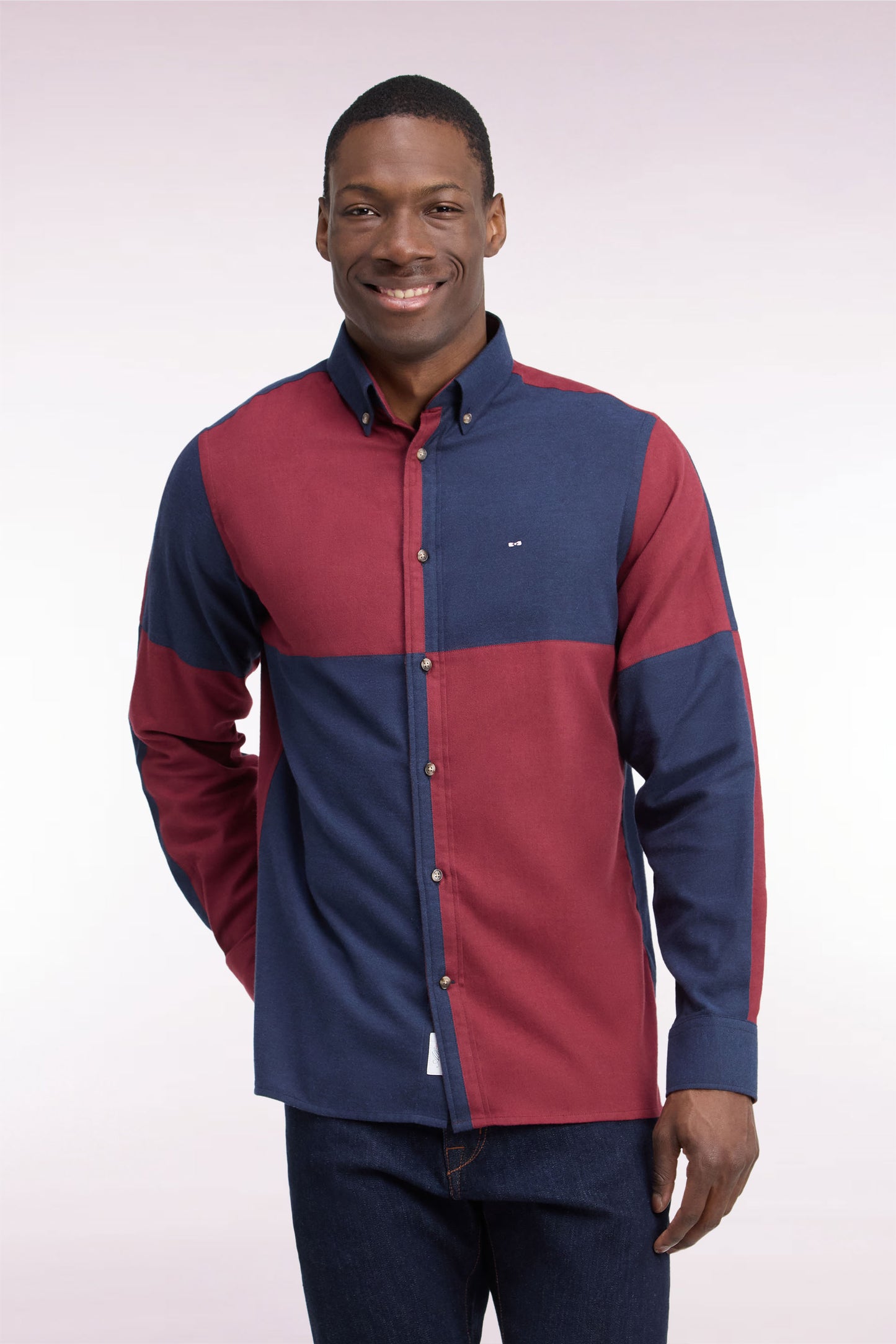 Chemise en coton marine et bordeaux coupe droite
