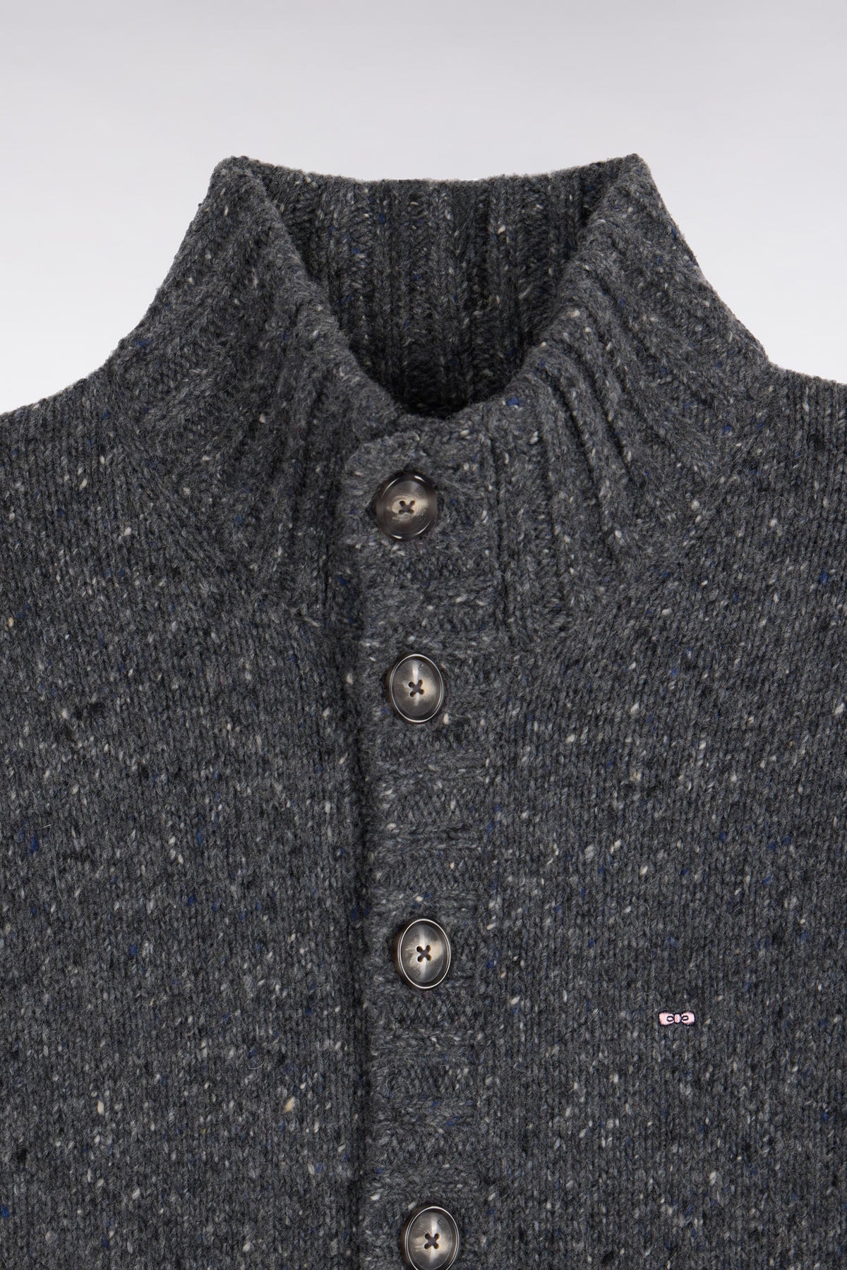 Gray heathered chunky knit straight cut buttoned cardigan