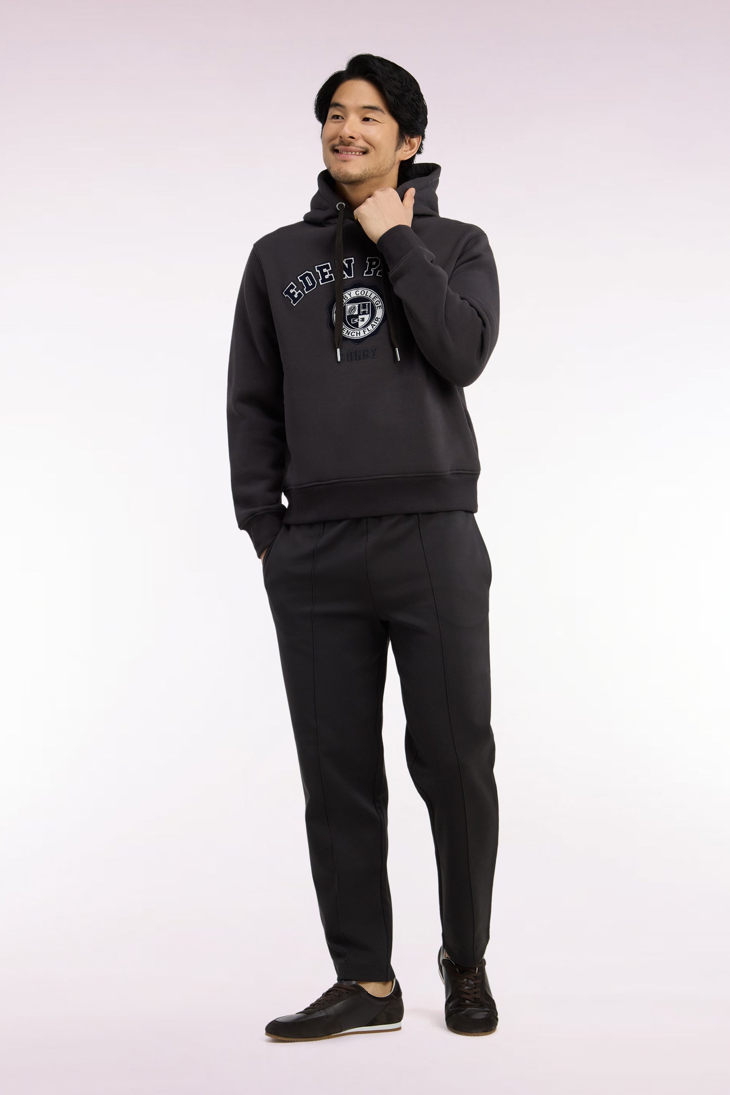 Jogging en interlock de coton stretch marron coupe droite