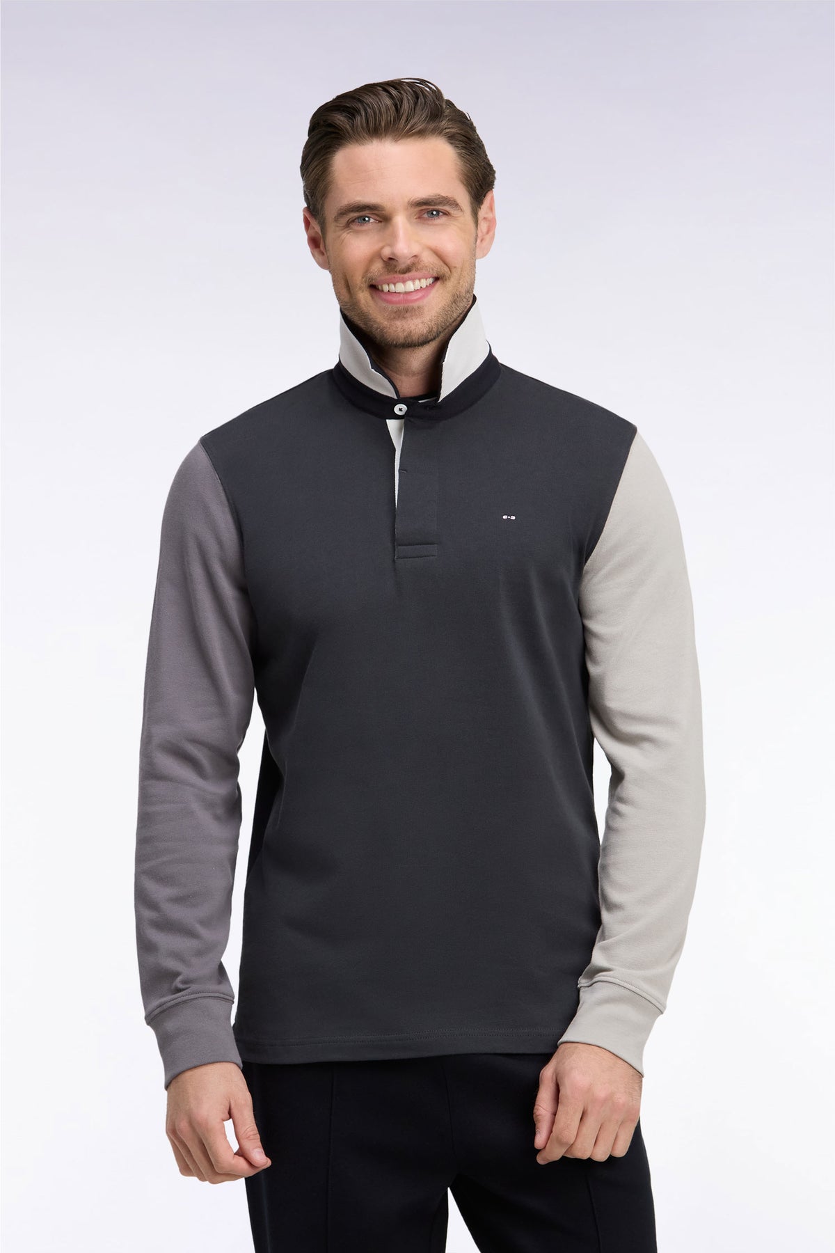 Long-sleeved jersey in dark gray tricolor cotton jersey embroidered straight cut
