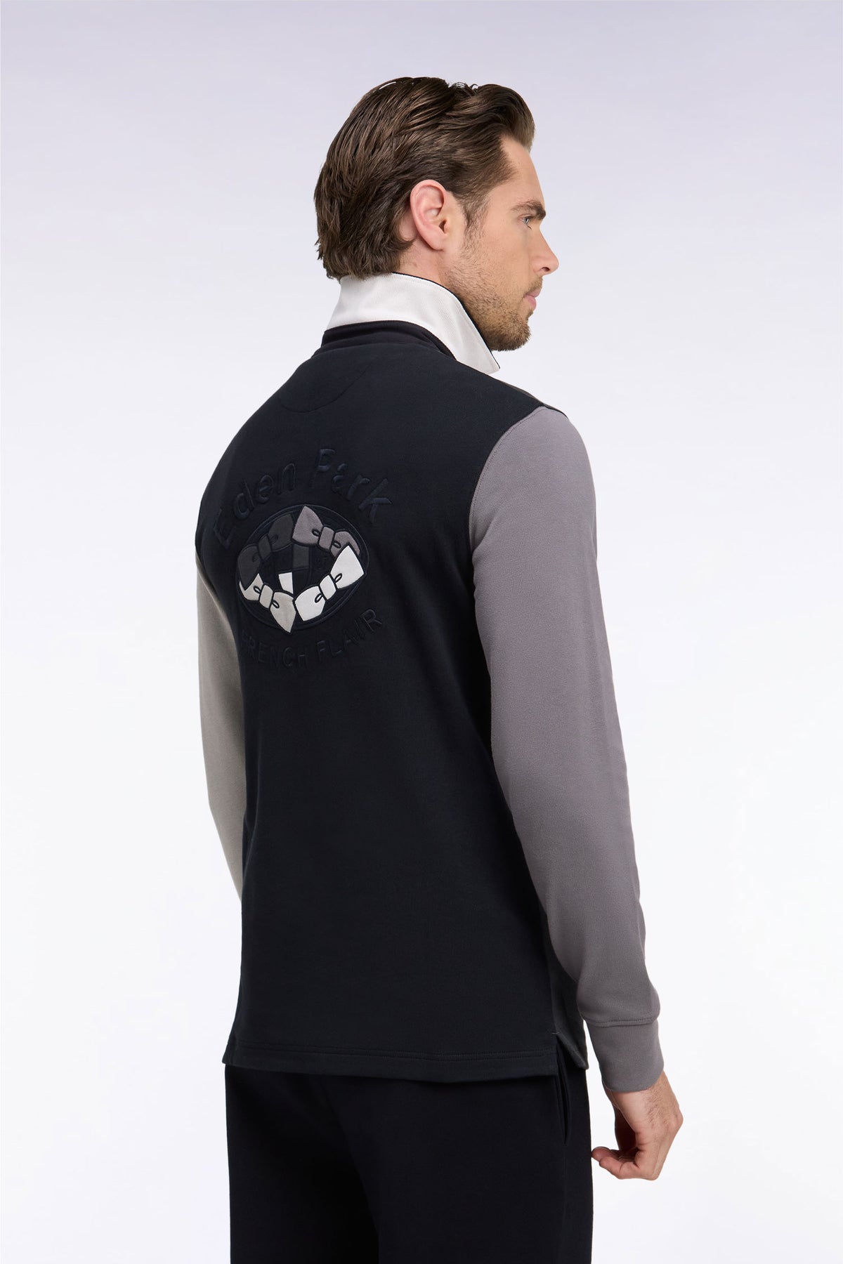 Long-sleeved jersey in dark gray tricolor cotton jersey embroidered straight cut