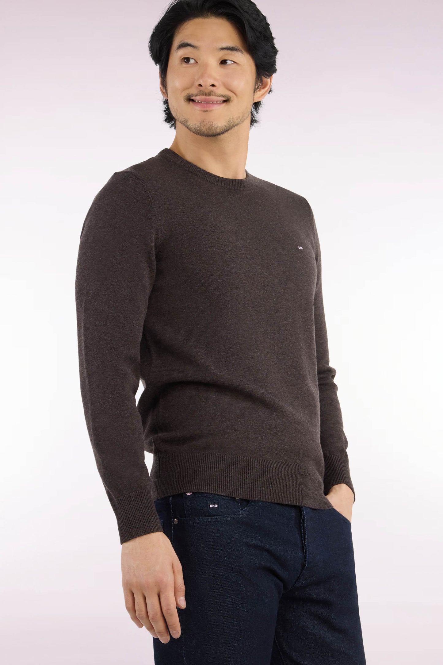 Pull col rond en laine et coton marron coupe droite