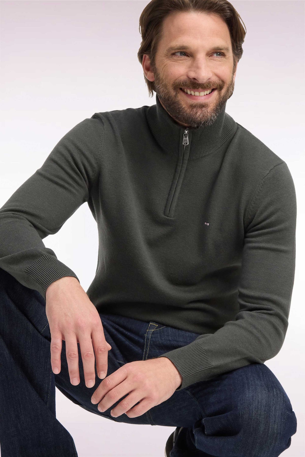 Straight cut khaki wool and cotton trucker neck sweater
