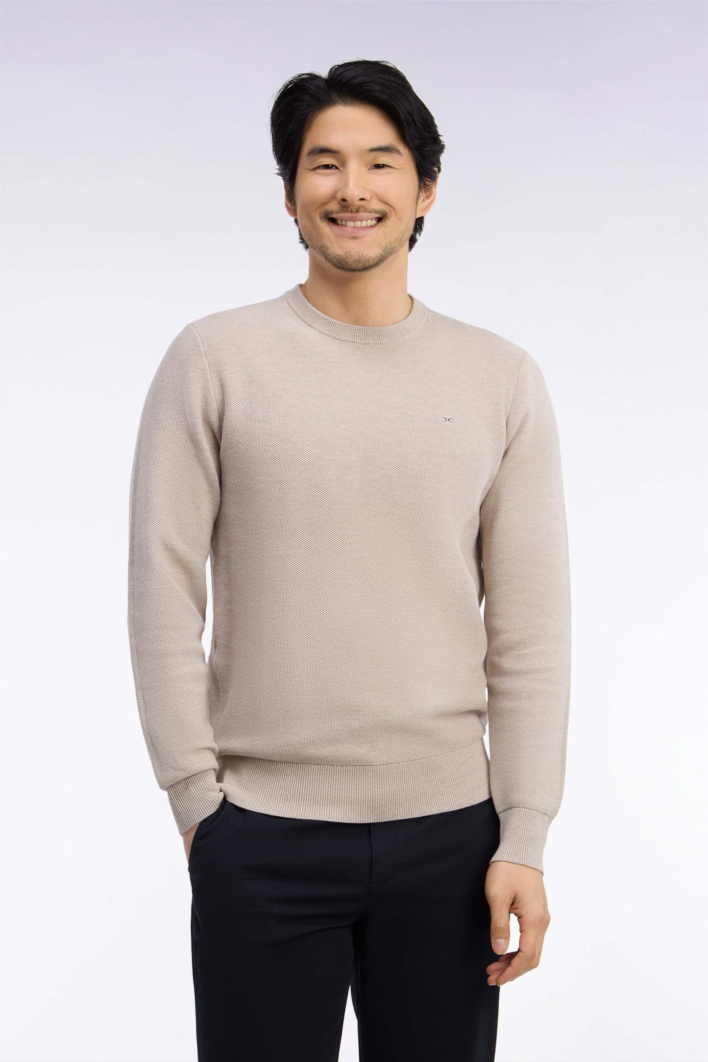 Pull col rond en coton beige coupe droite