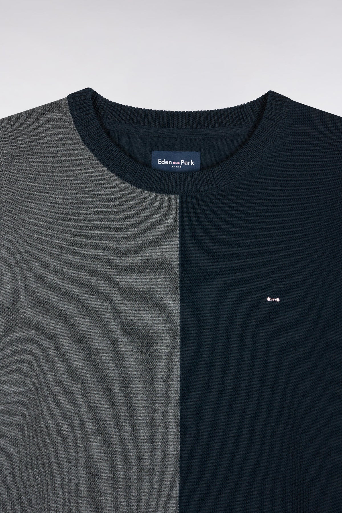 Round-neck sweater with vertical cutout in tricolor merino wool jersey
