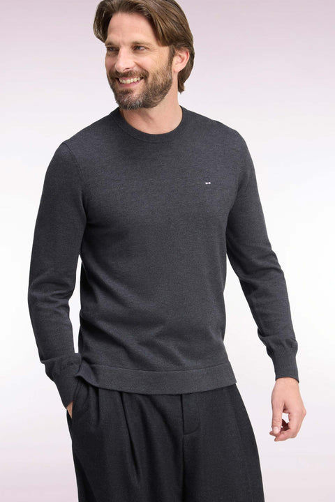 Pull à col rond en coton et viscose gris foncé coupe droite - Image 1