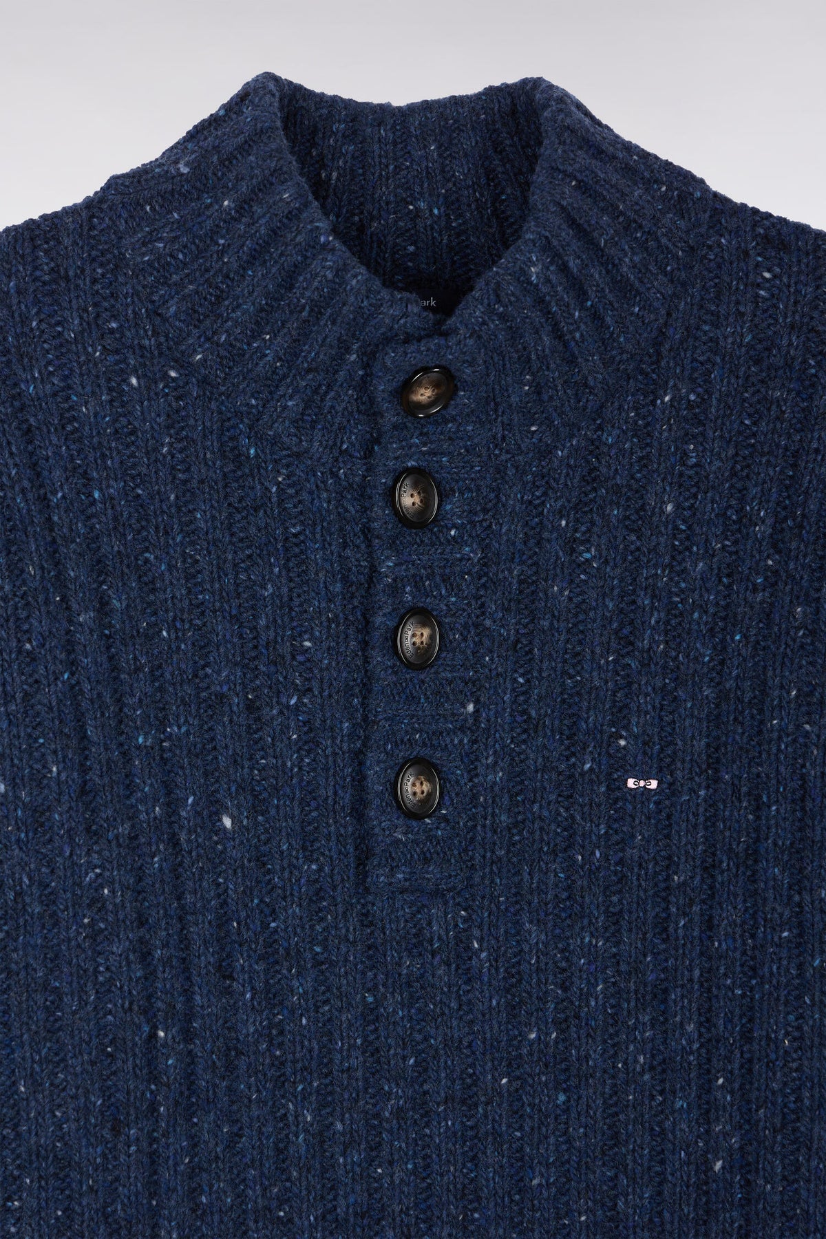 Buttoned high-neck sweater in heather blue ribbed chunky knit