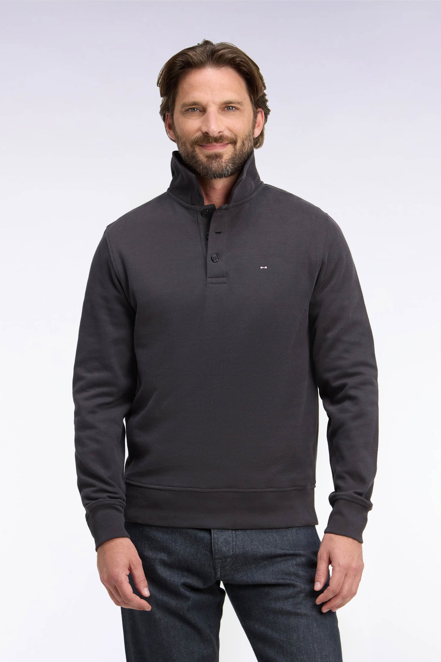 Sweatshirt col polo en coton marron coupe droite