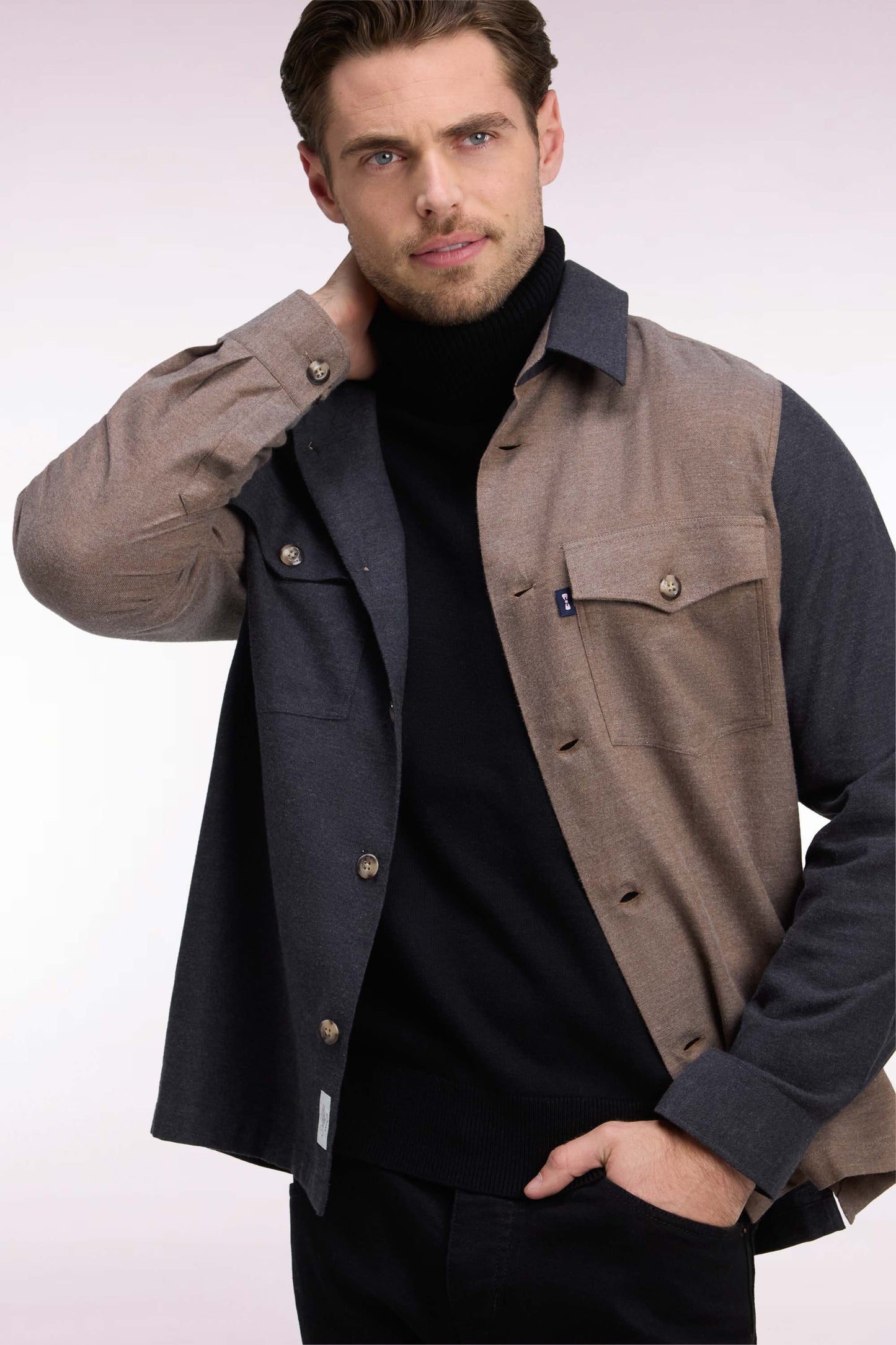 Surchemise en coton bicolore camel et kaki coupe droite