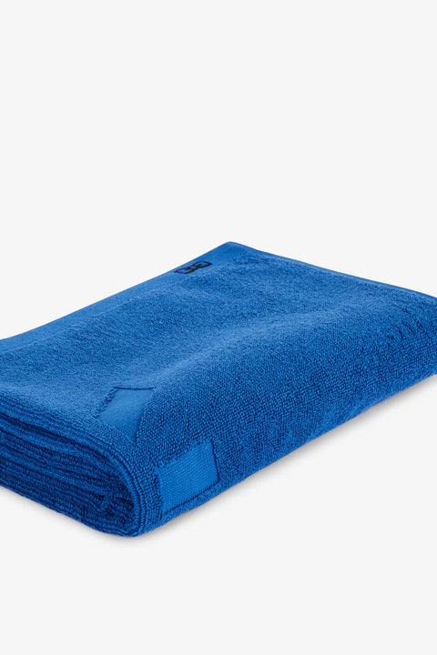 Small blue sports towel - Image 2