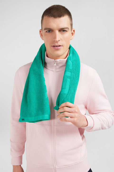 Small green sports towel - Image 2