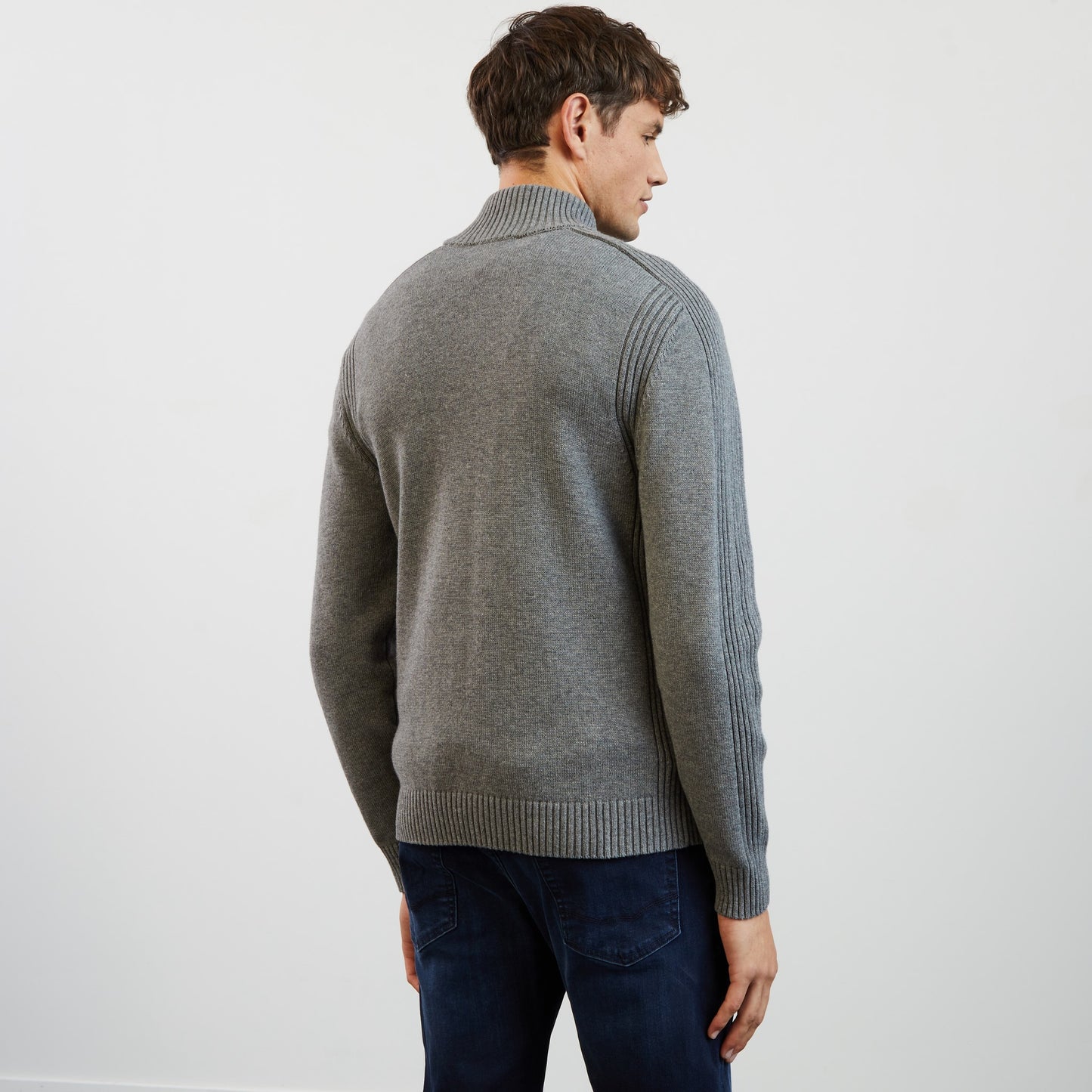Grey zip-neck jumper in combination knit